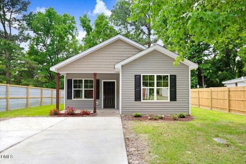 722 Martin Luther King Jr Drive Smithfield NC 27577