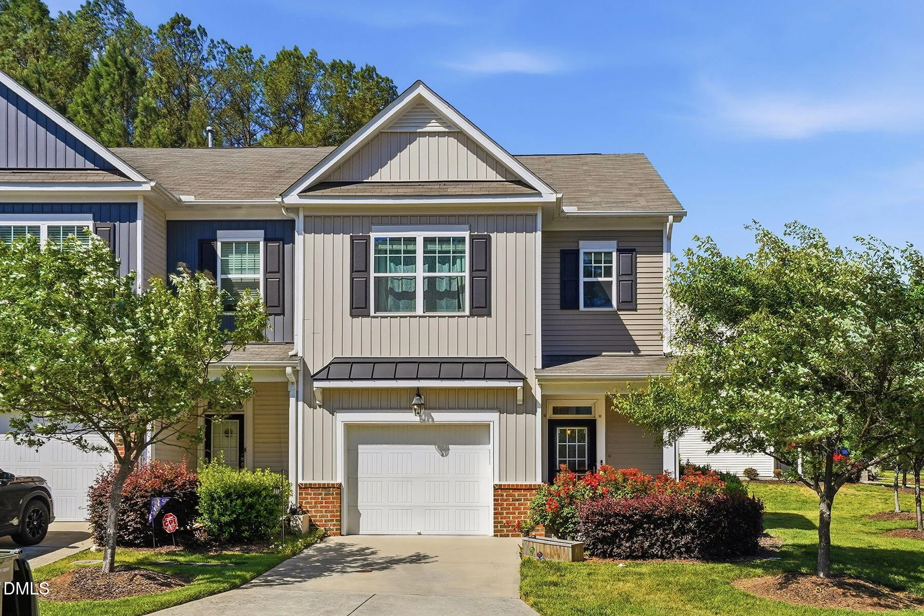 921 Saratoga Drive