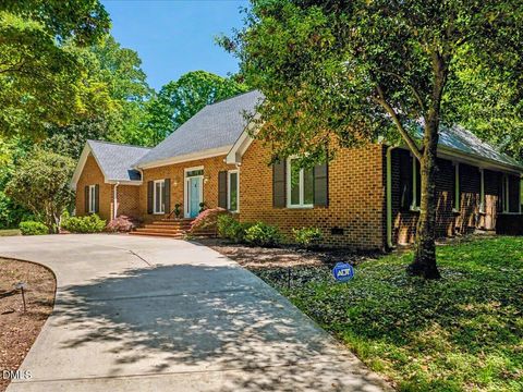 12 Lanier Drive Chapel Hill NC 27517