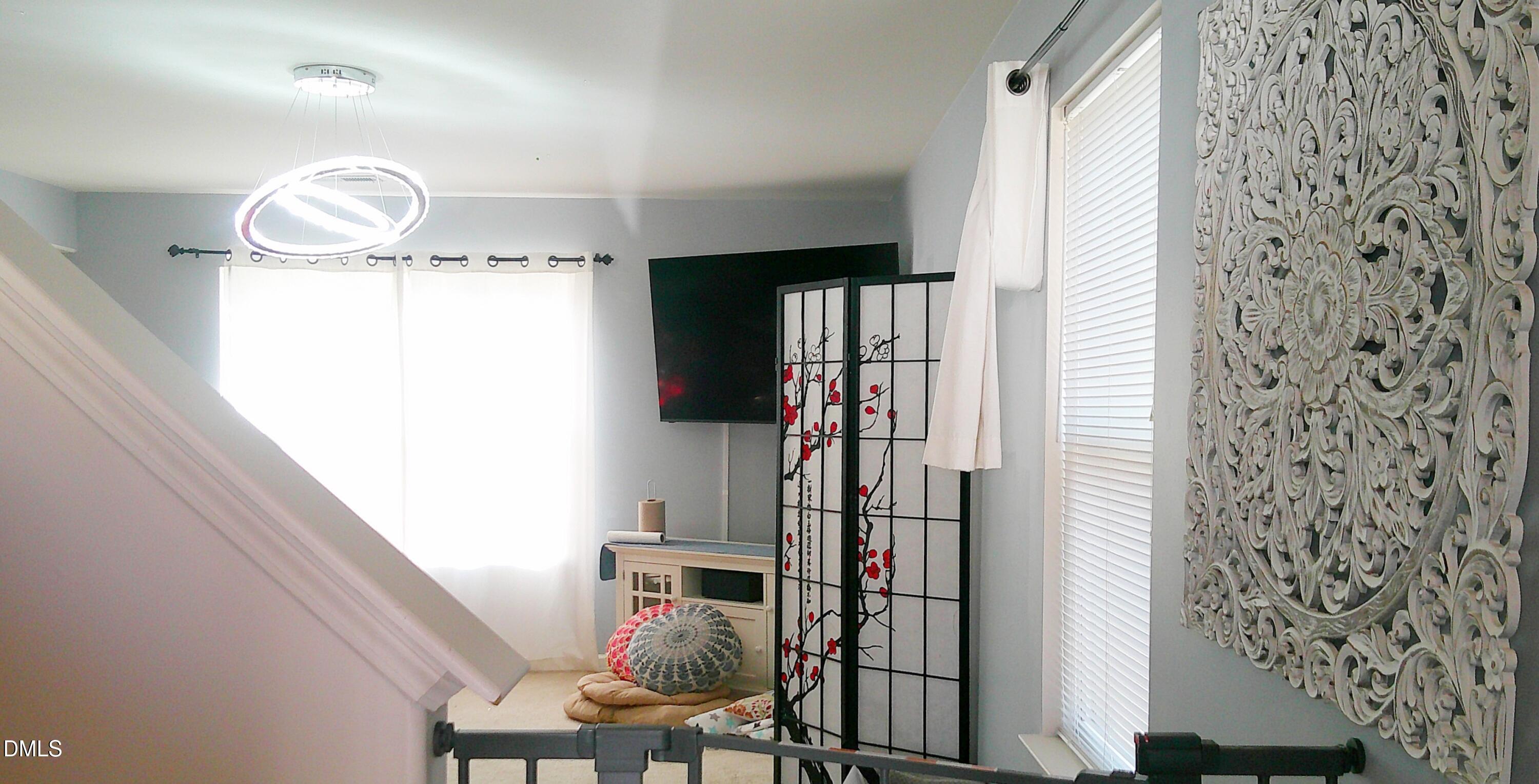 325 Huckleberry Loop