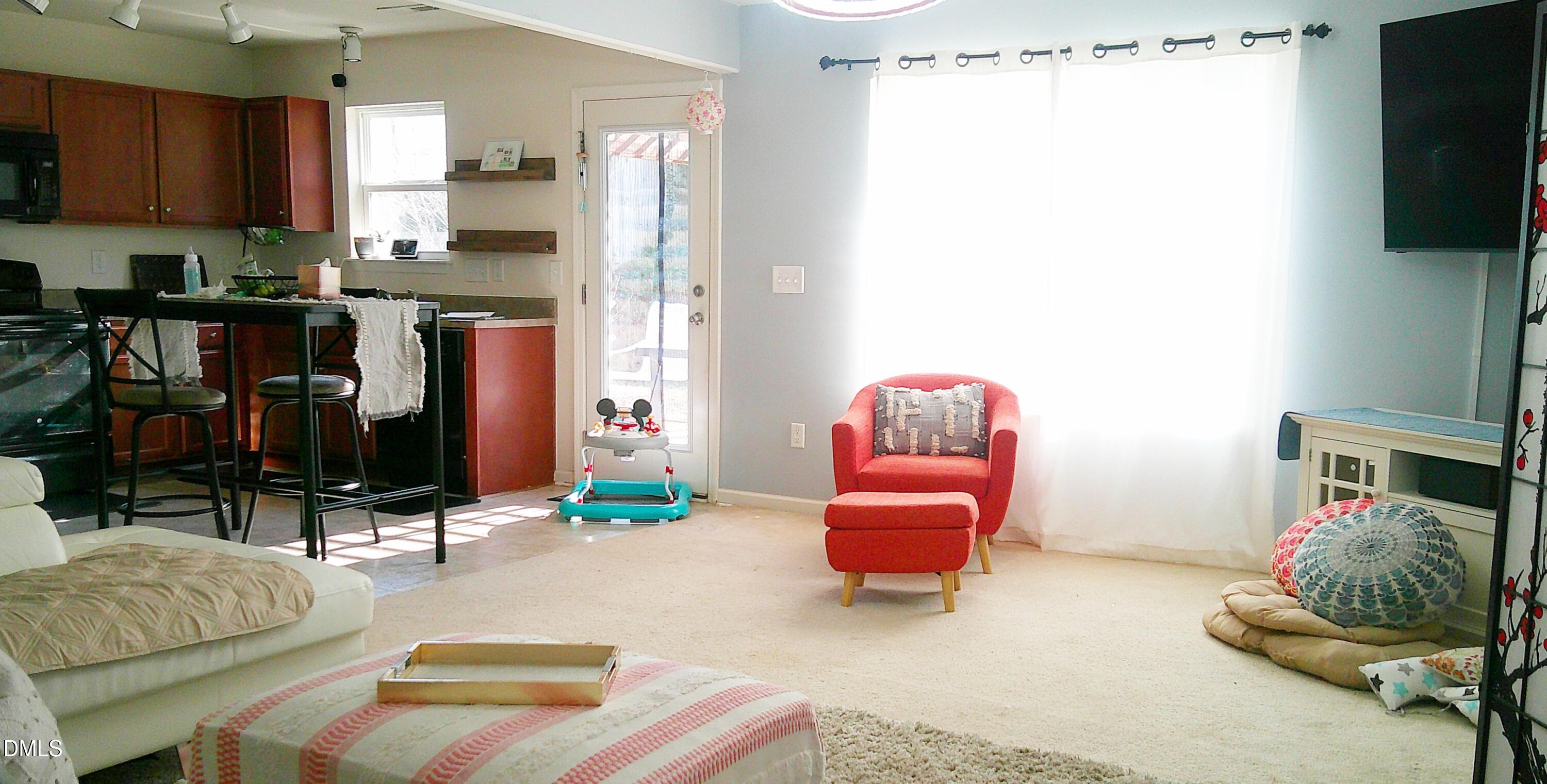 325 Huckleberry Loop