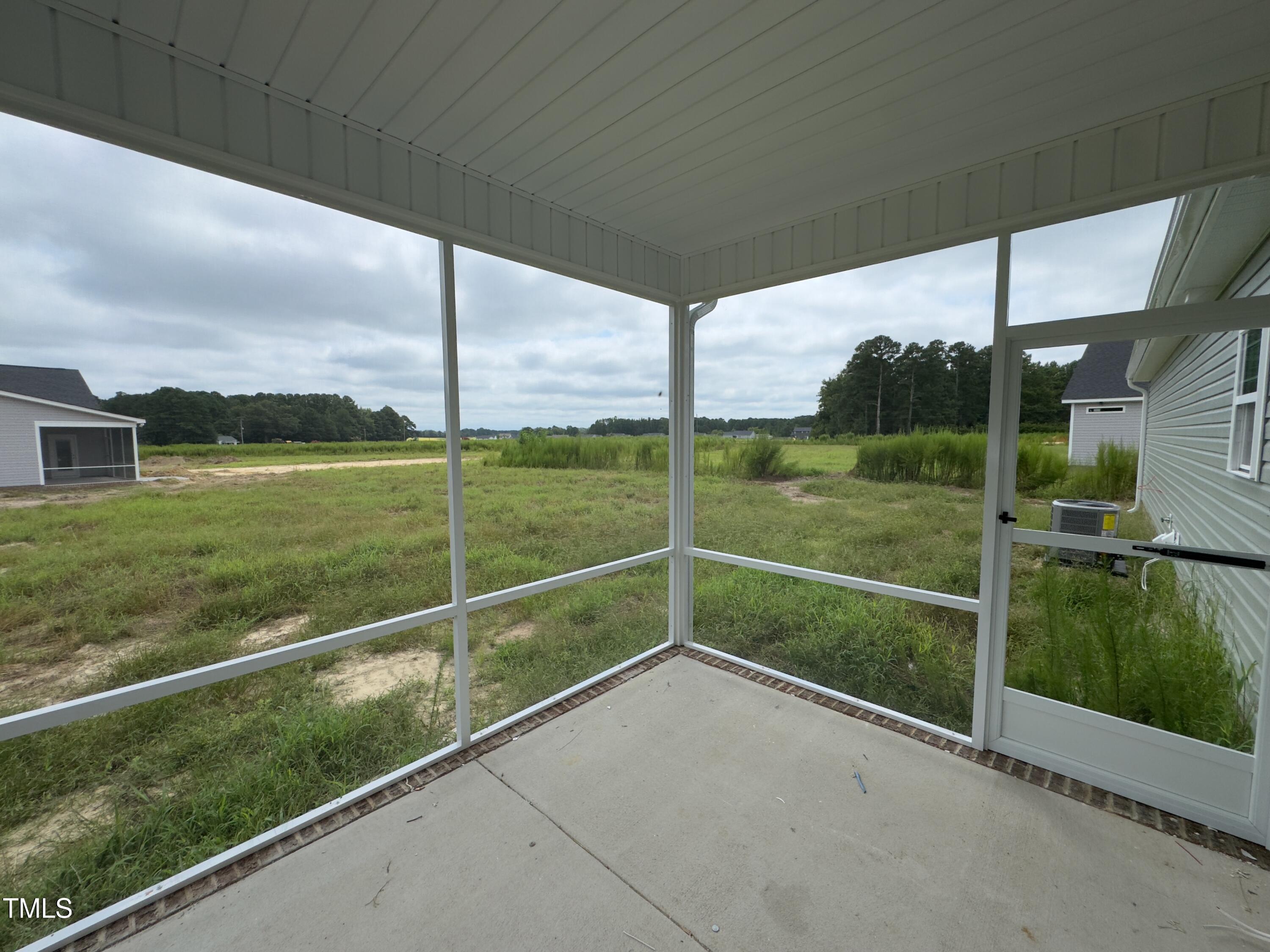 7 Alex Acres Way