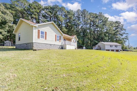 365 Landmark Road Willow Springs NC 27592