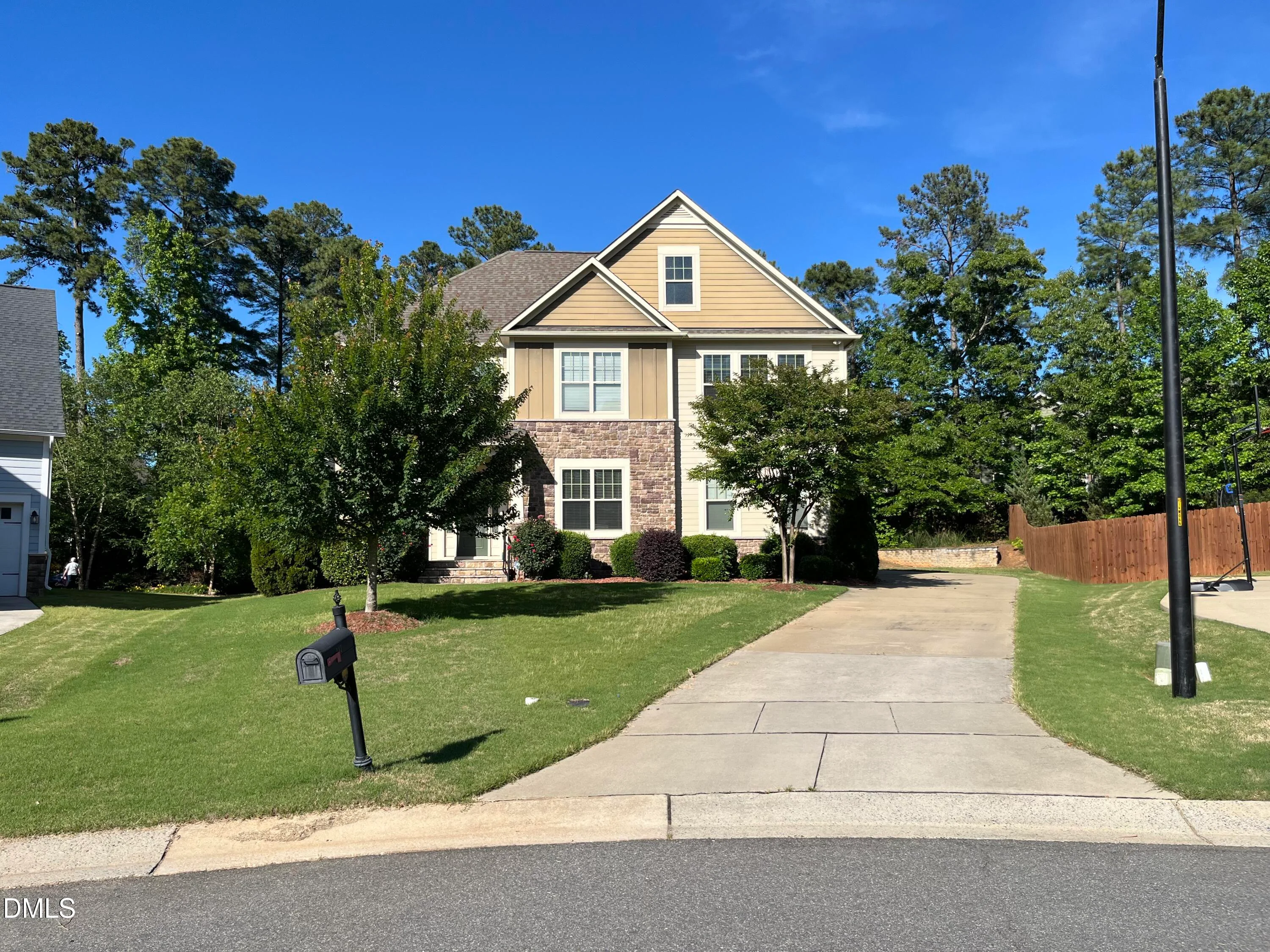 117 Winterview Place