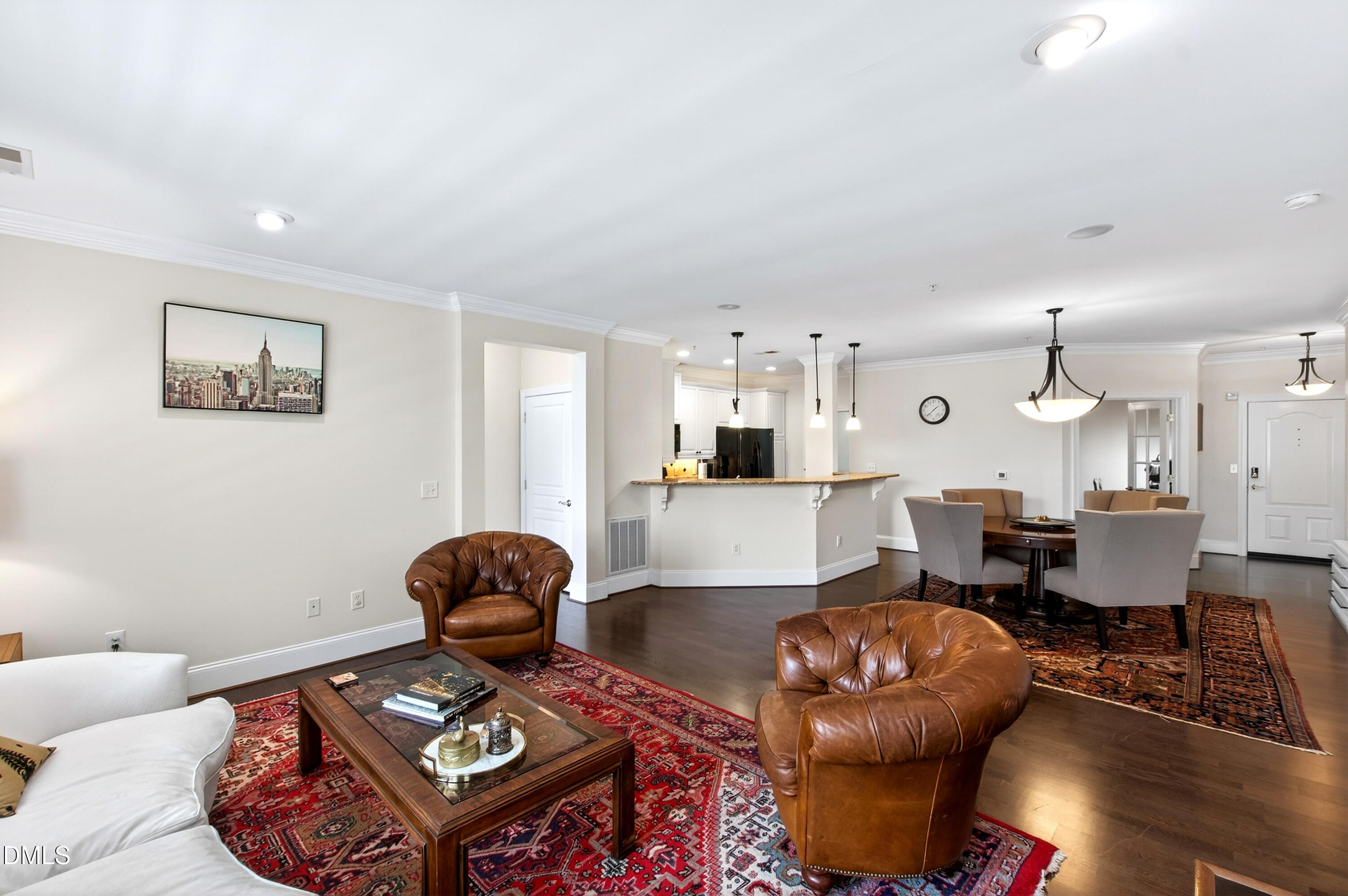 3920 Essex Garden Lane 304