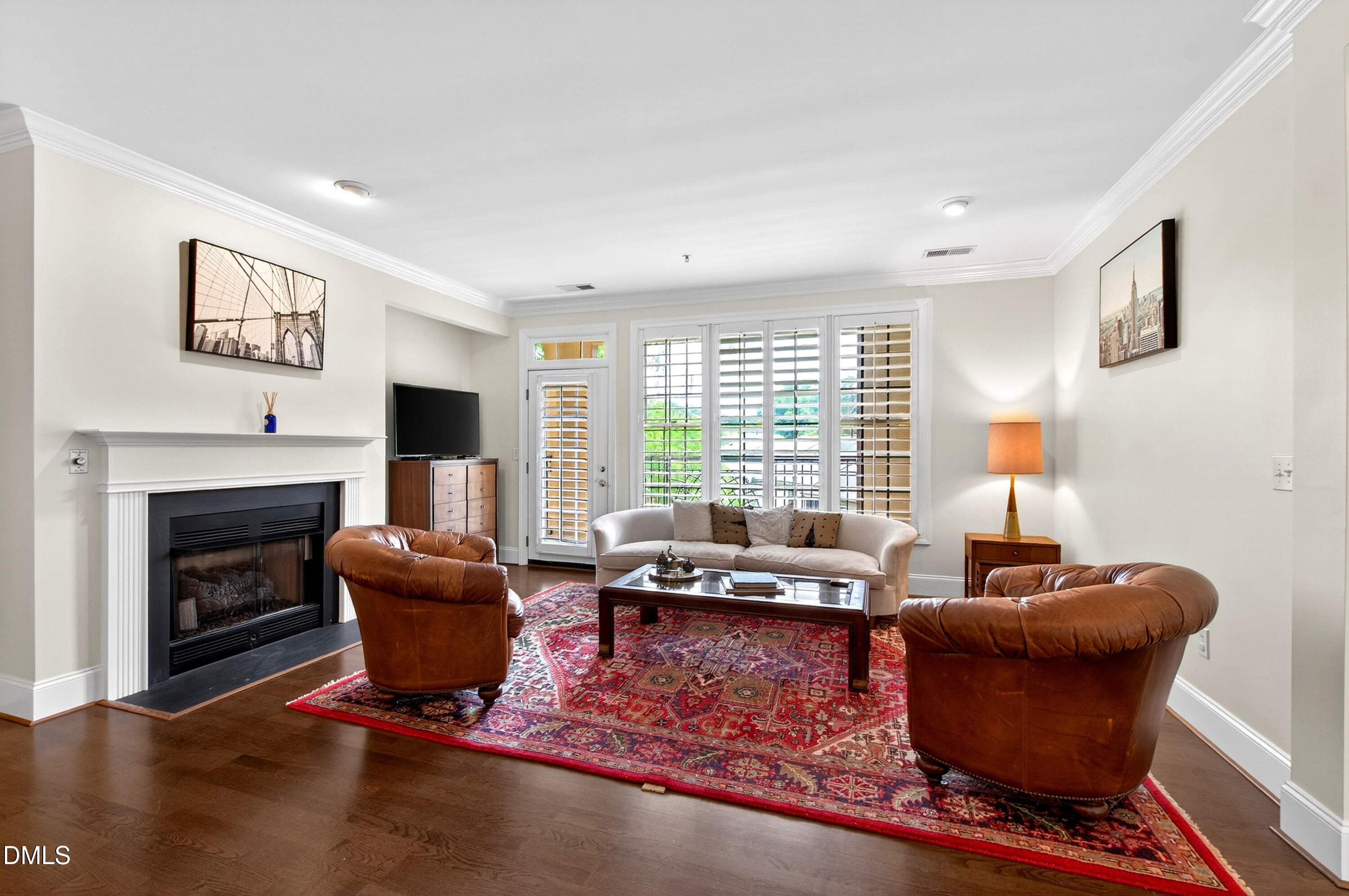 3920 Essex Garden Lane 304