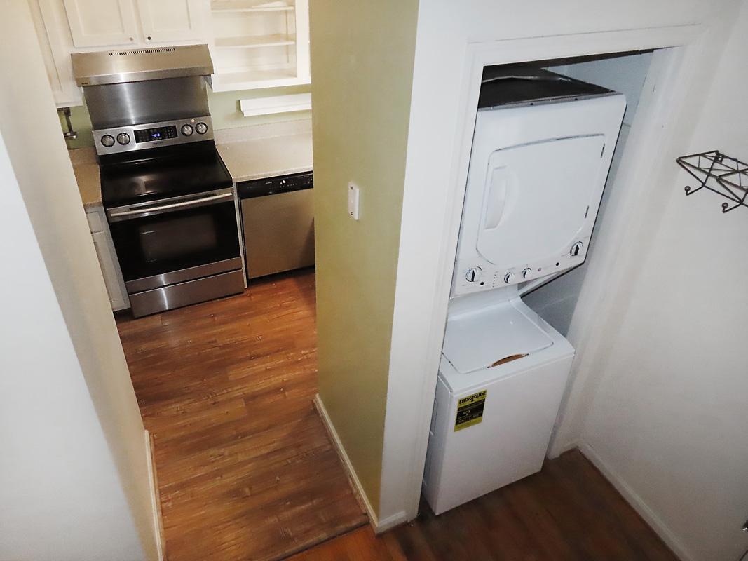 105 Fidelity Street B33