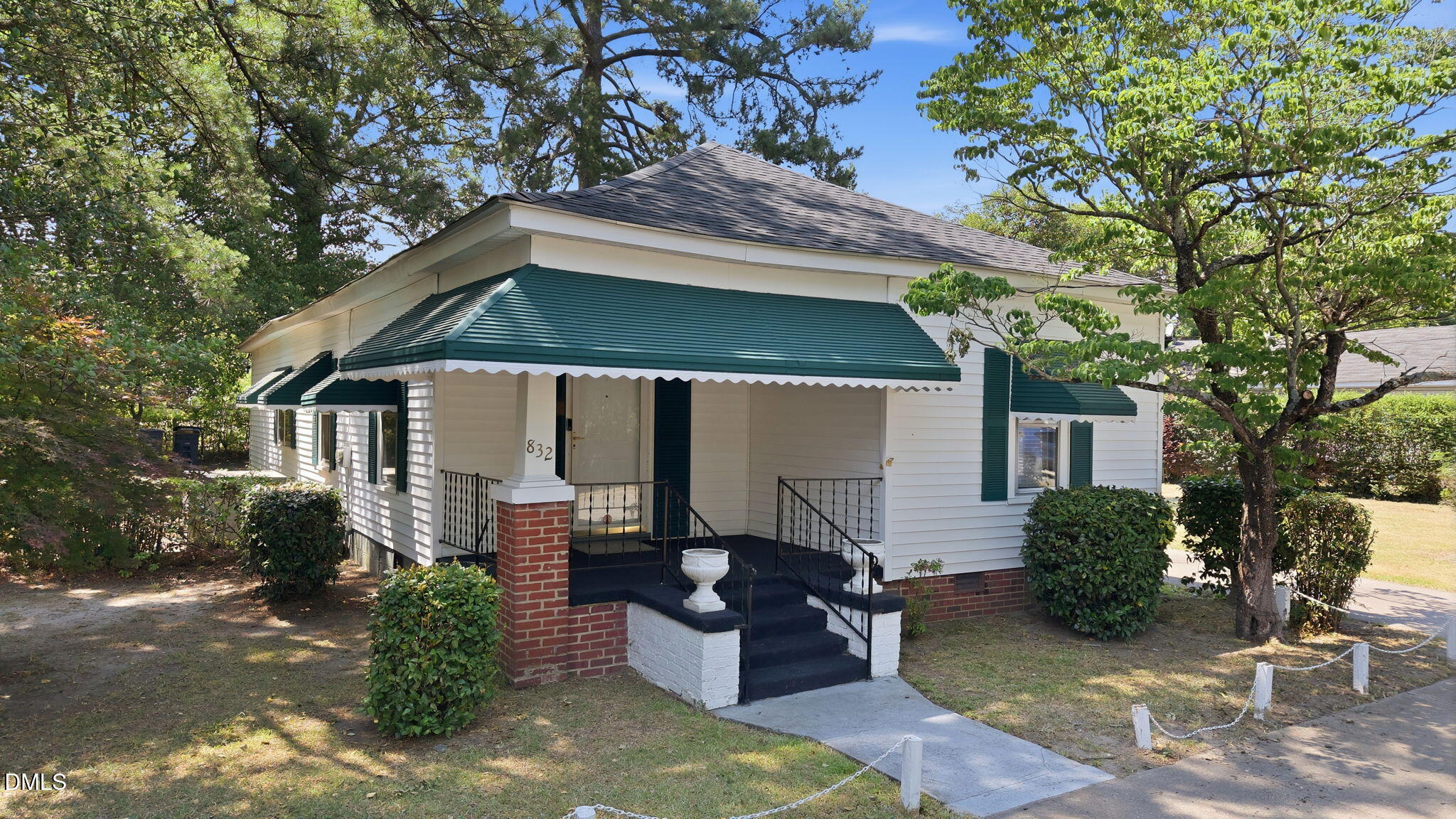 832 Garvis Street