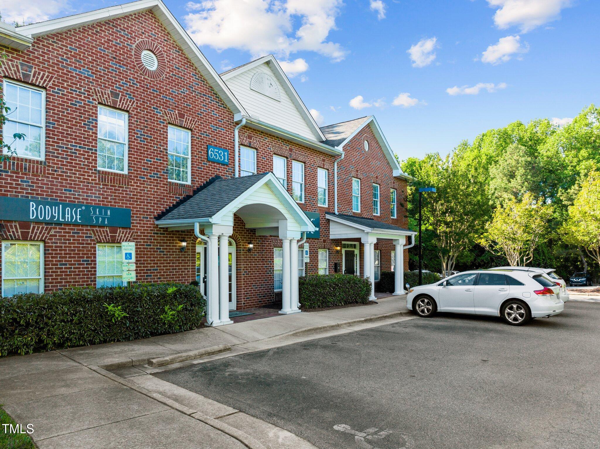 6531 Creedmoor Road 204