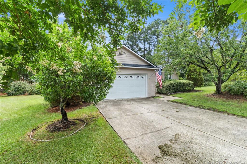 6237 Falkland Court