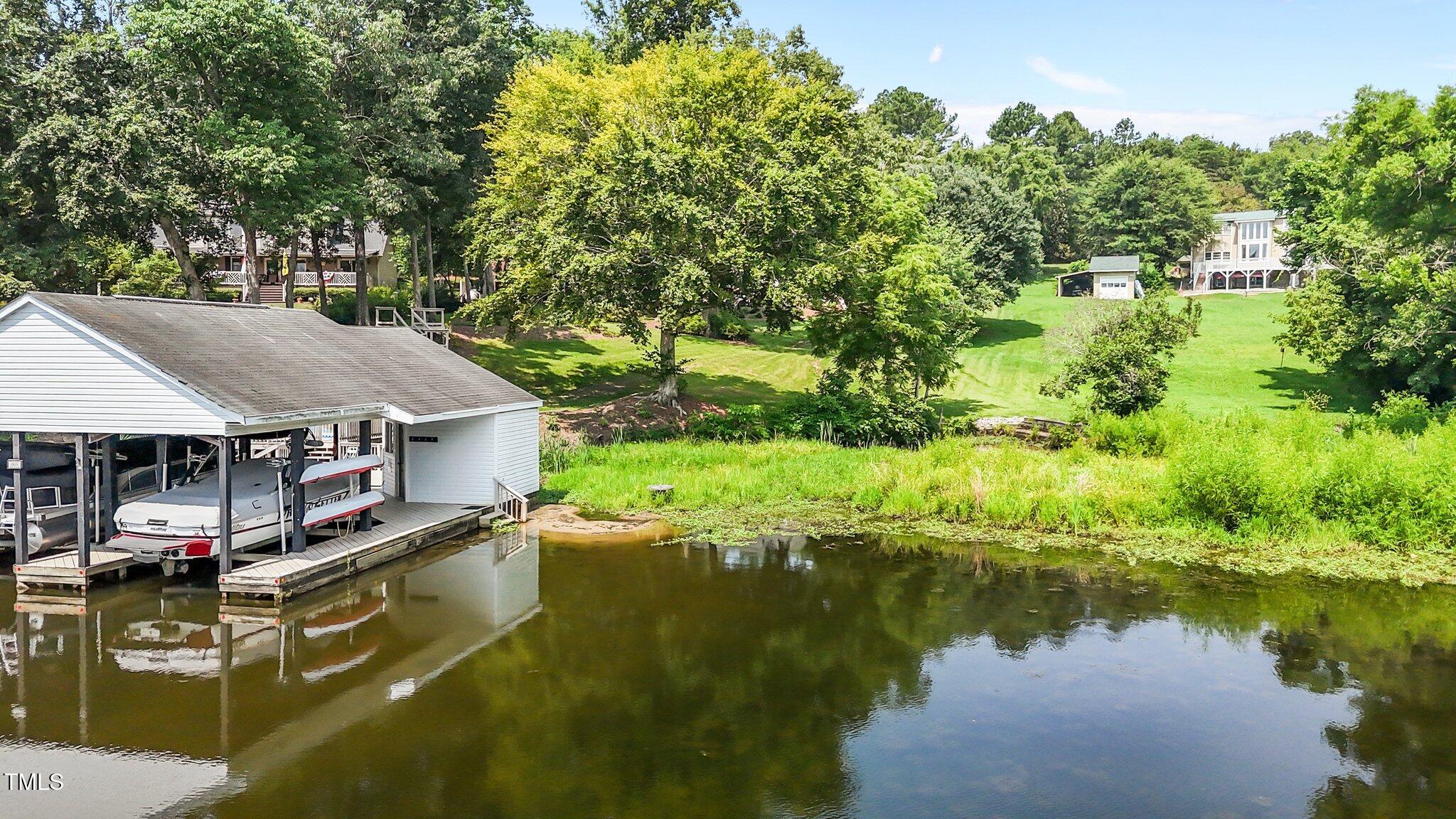 103 Saint George Lane