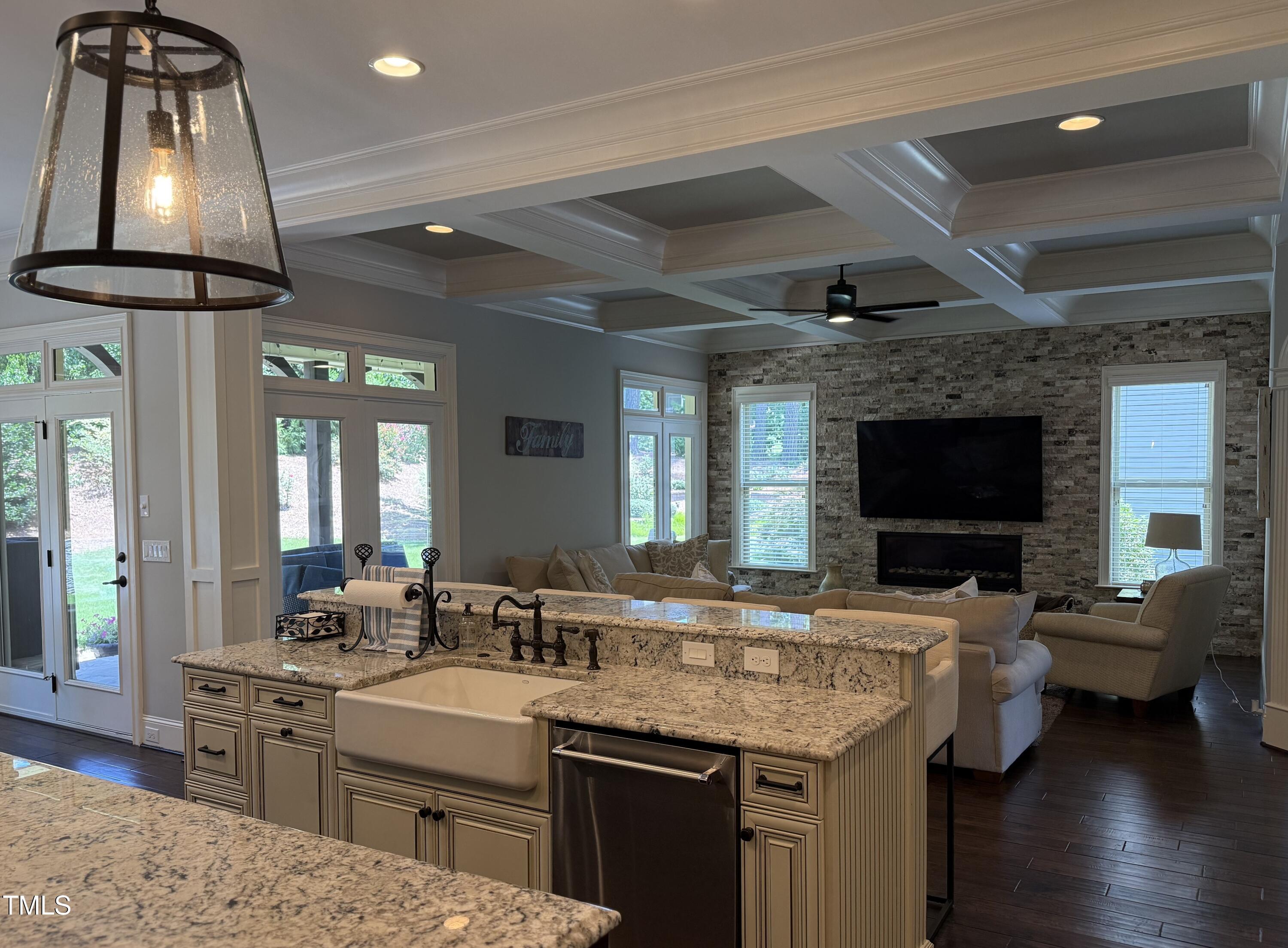 2725 Belmont View Loop