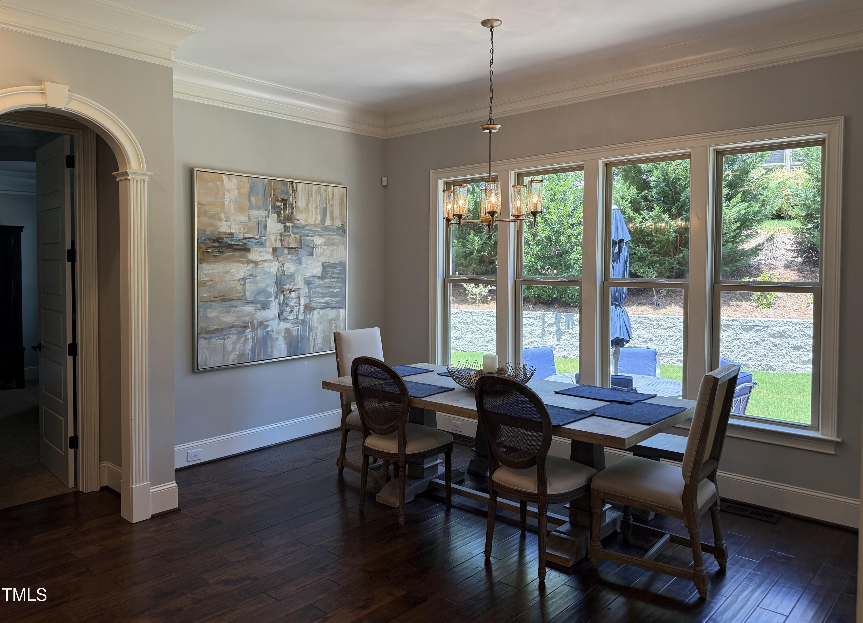 2725 Belmont View Loop