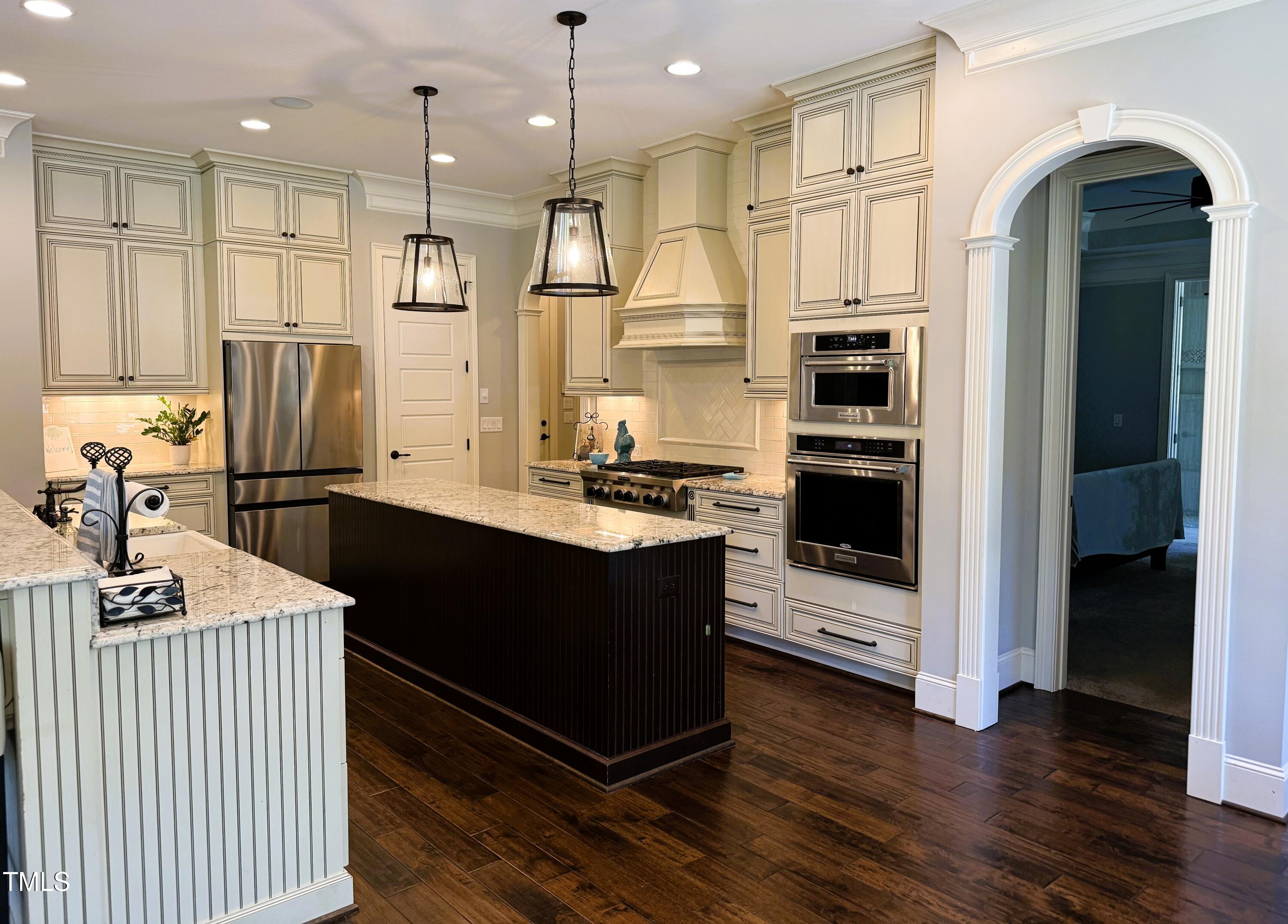 2725 Belmont View Loop