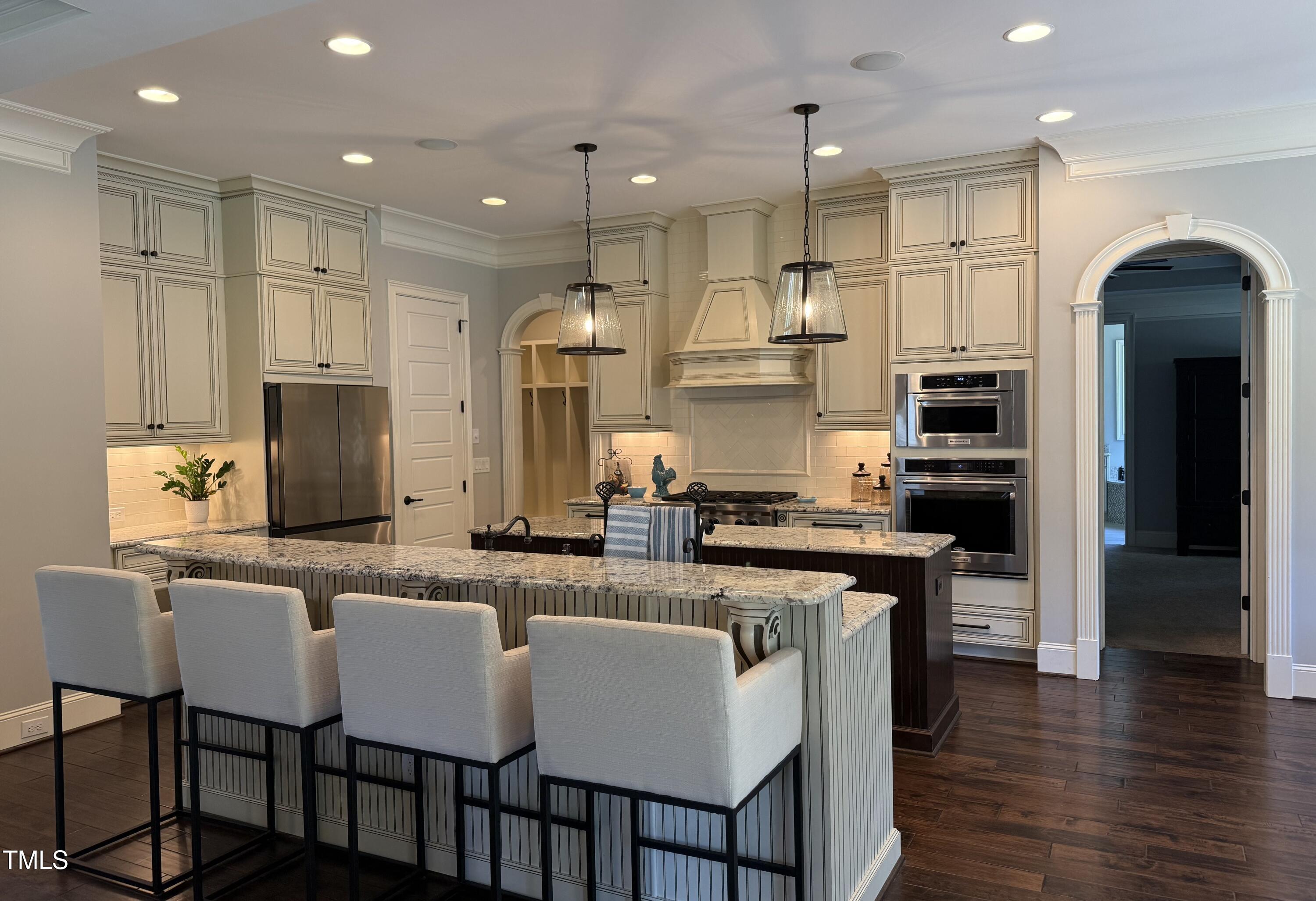 2725 Belmont View Loop