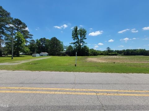 Farm in Kenly NC 568 Boswell Road 6.jpg