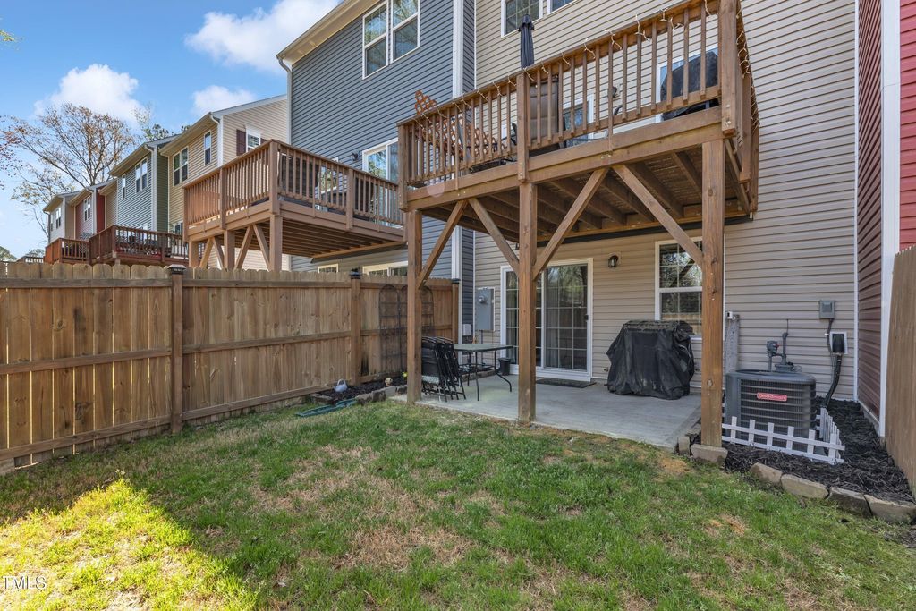 listing image 44