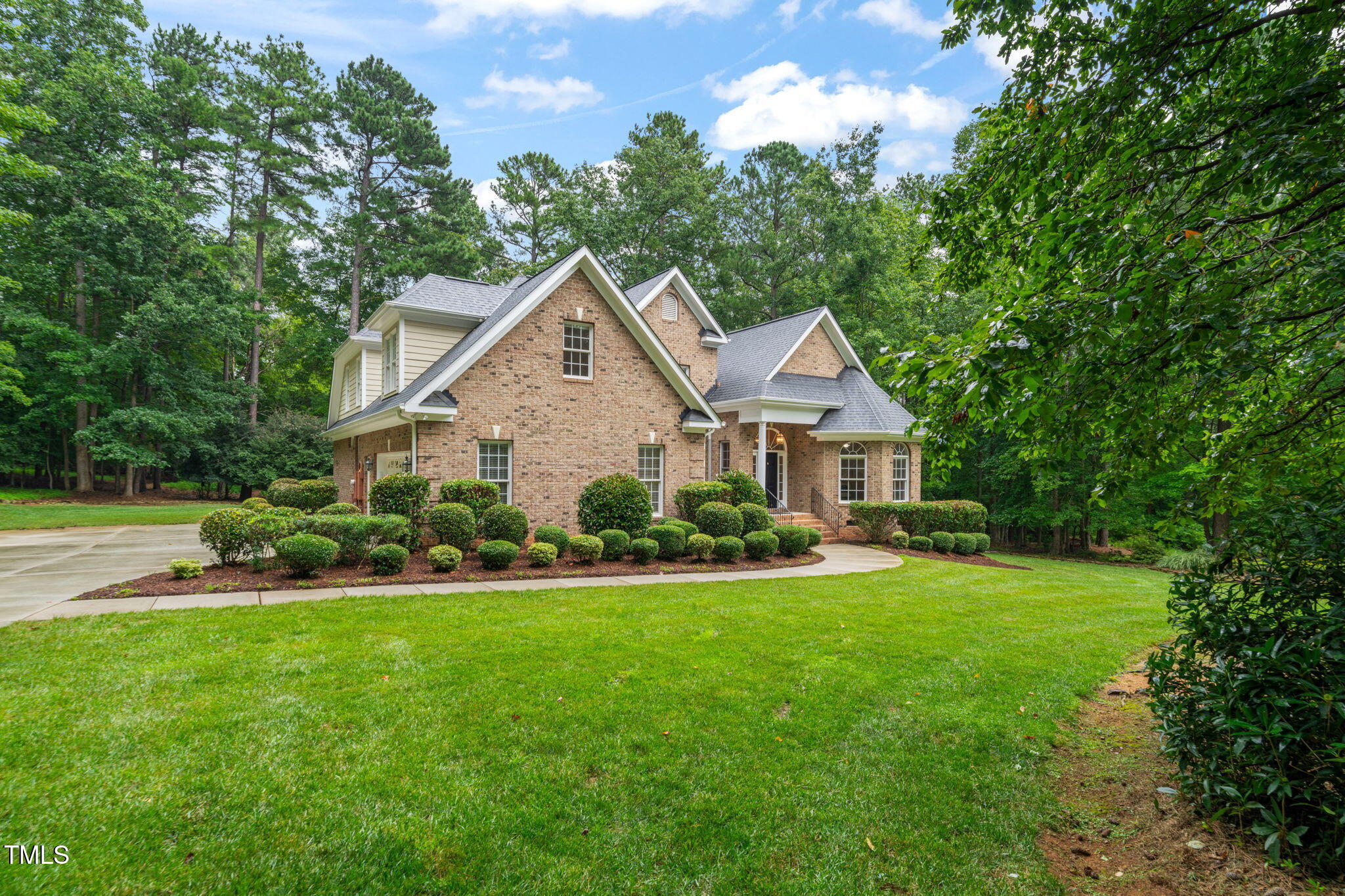 505 Deerhaven Court