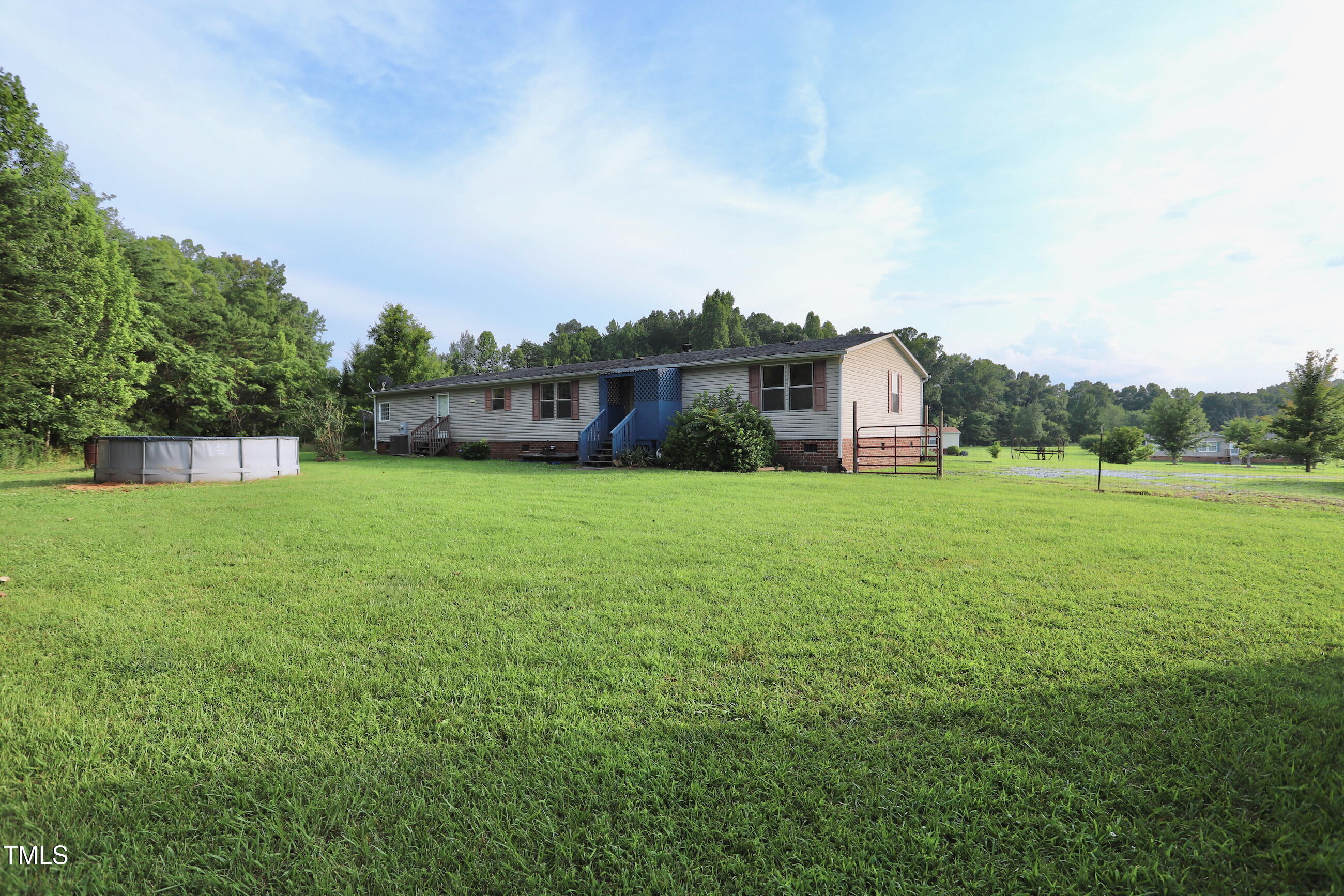 69 Laurel Meadows Court