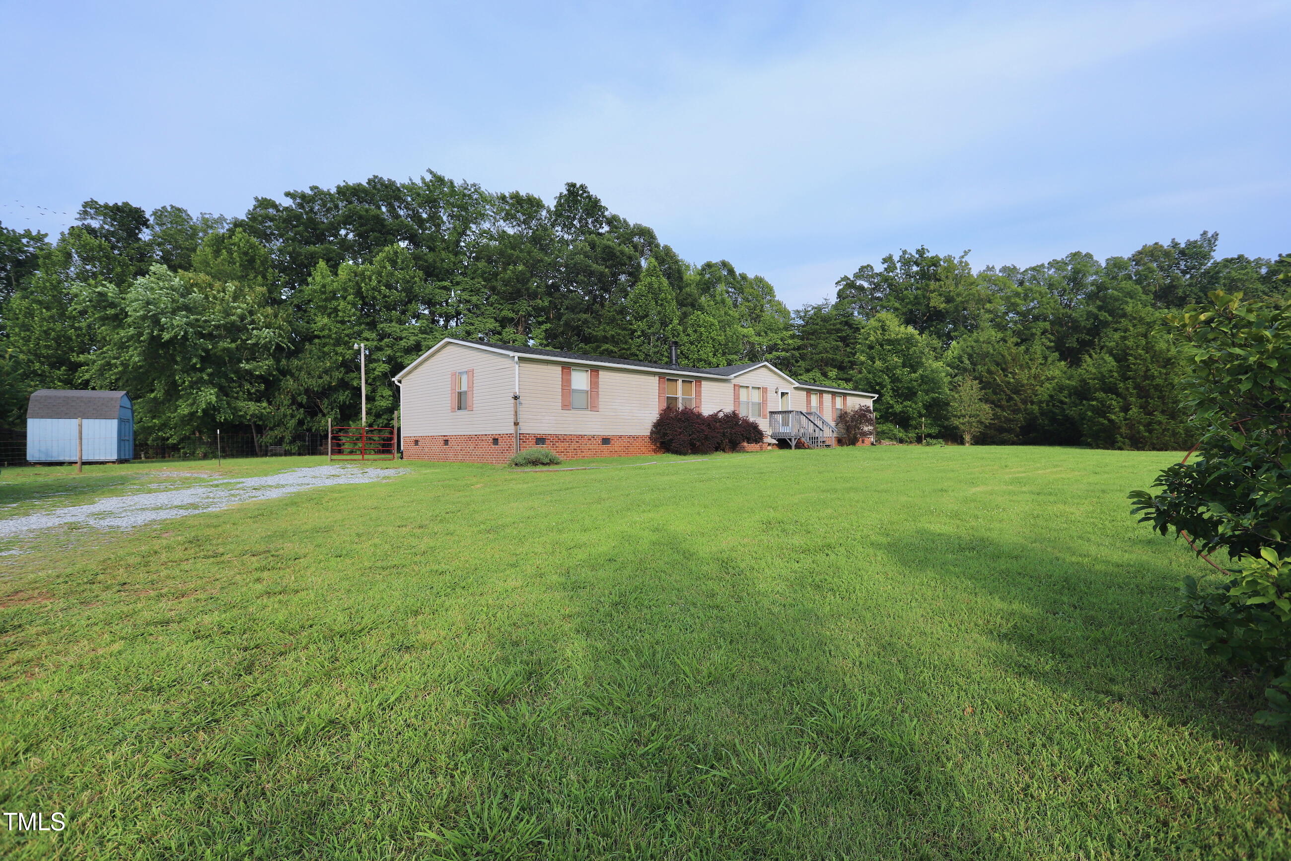 69 Laurel Meadows Court