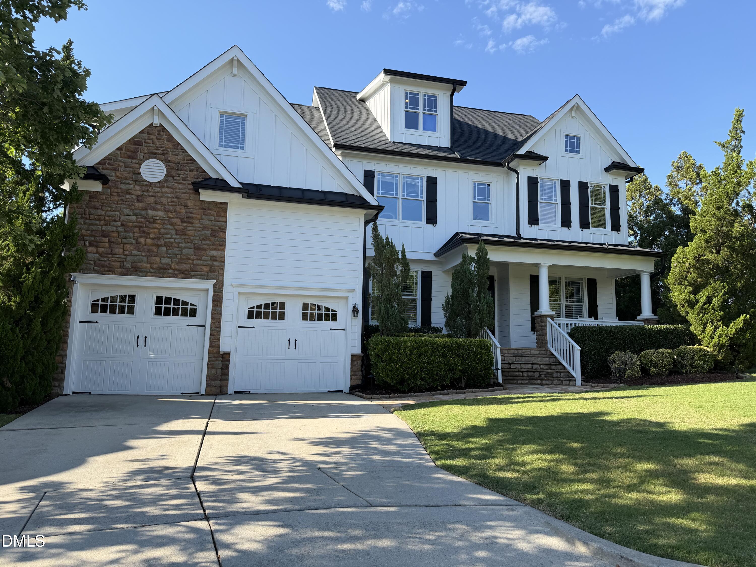 115 Woodland Ridge Court