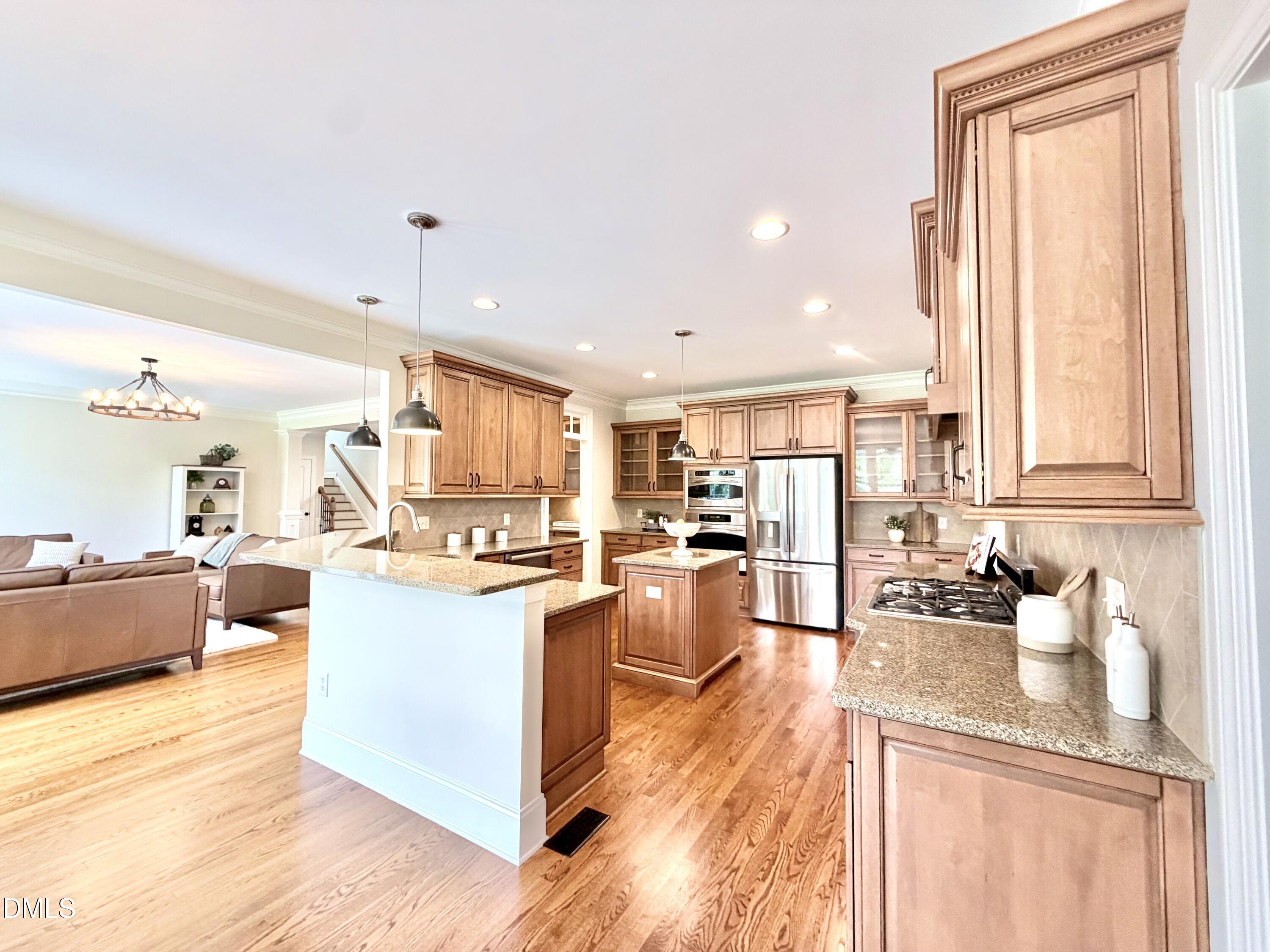 115 Woodland Ridge Court