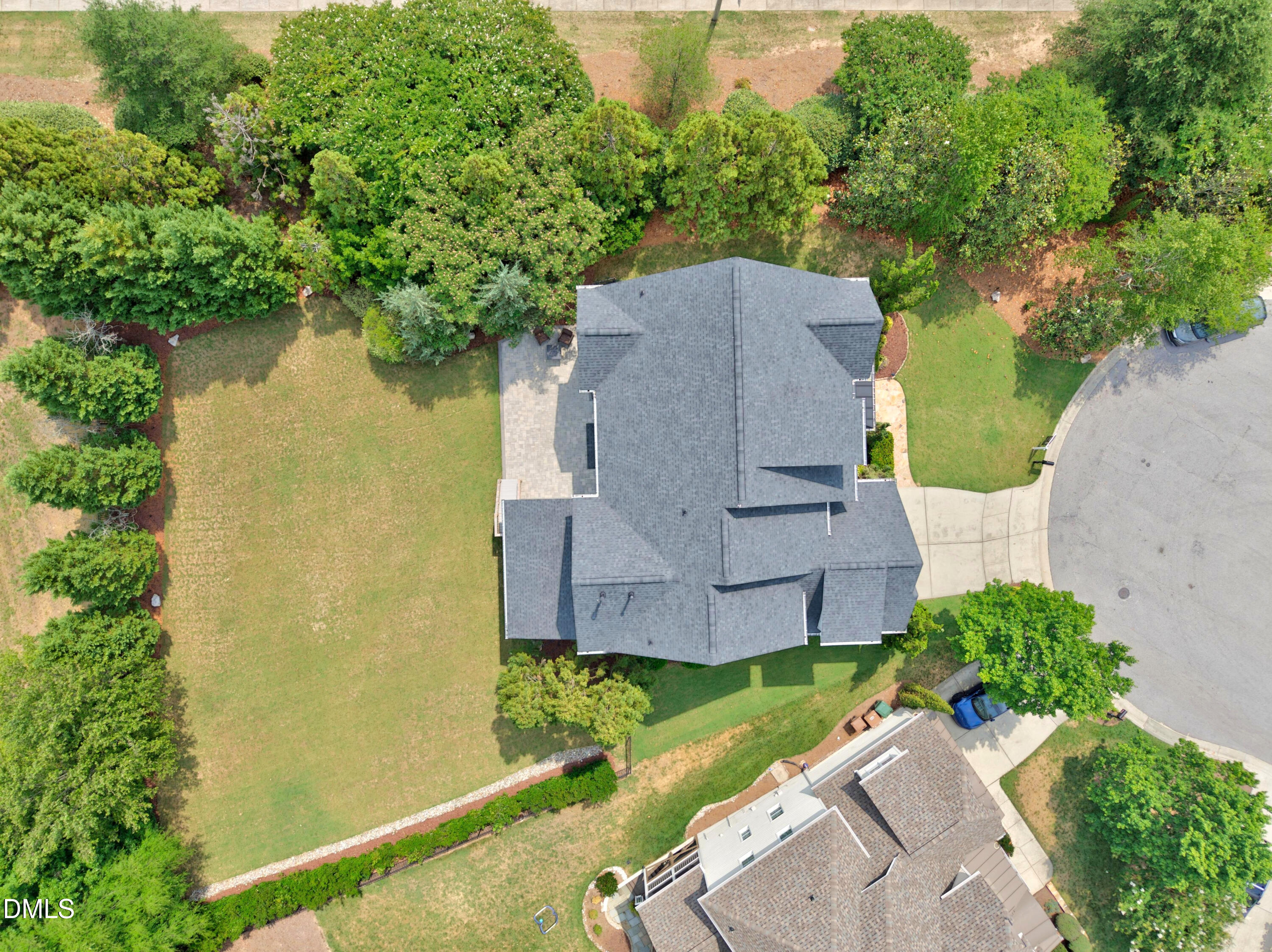 115 Woodland Ridge Court