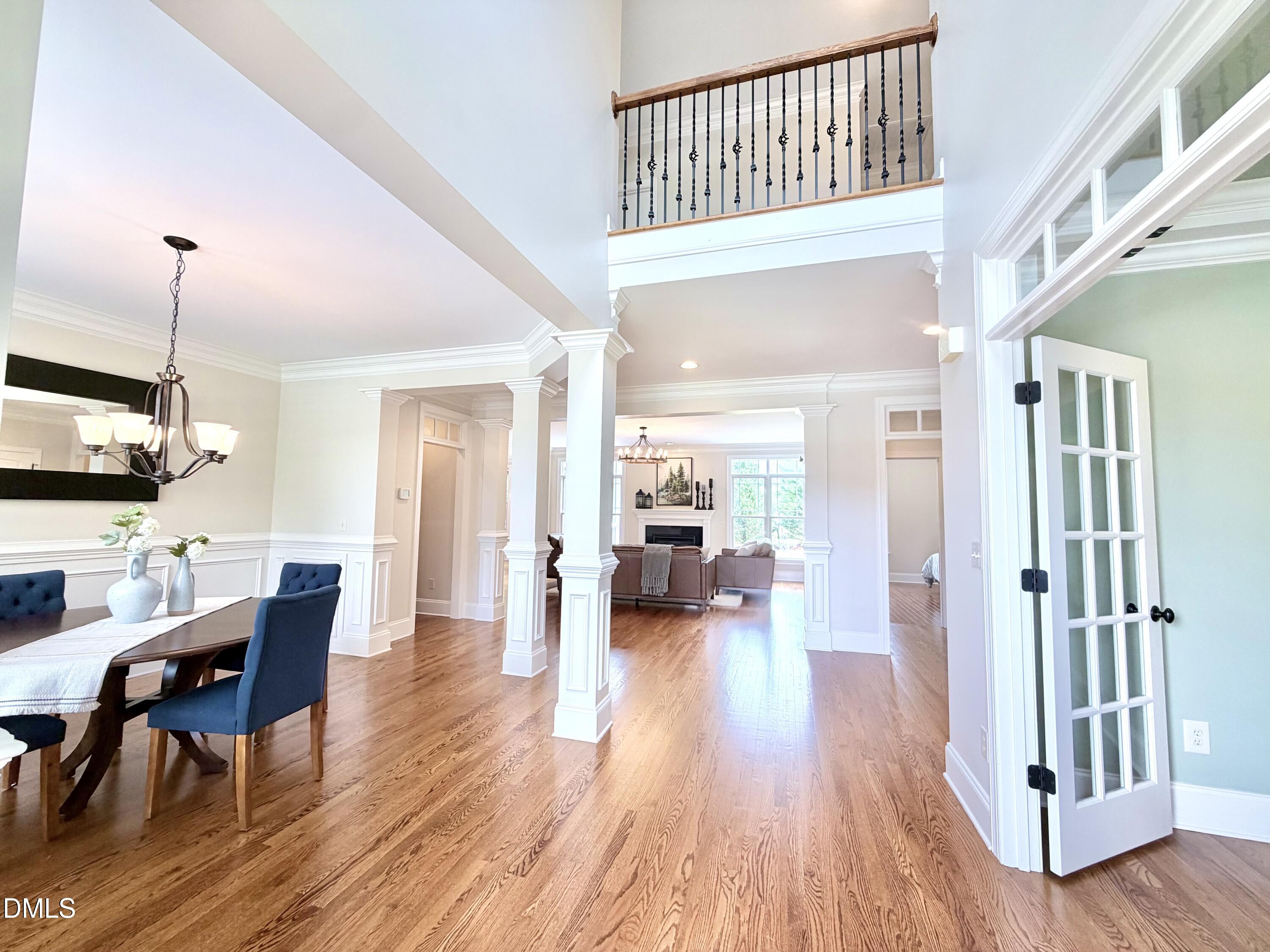115 Woodland Ridge Court