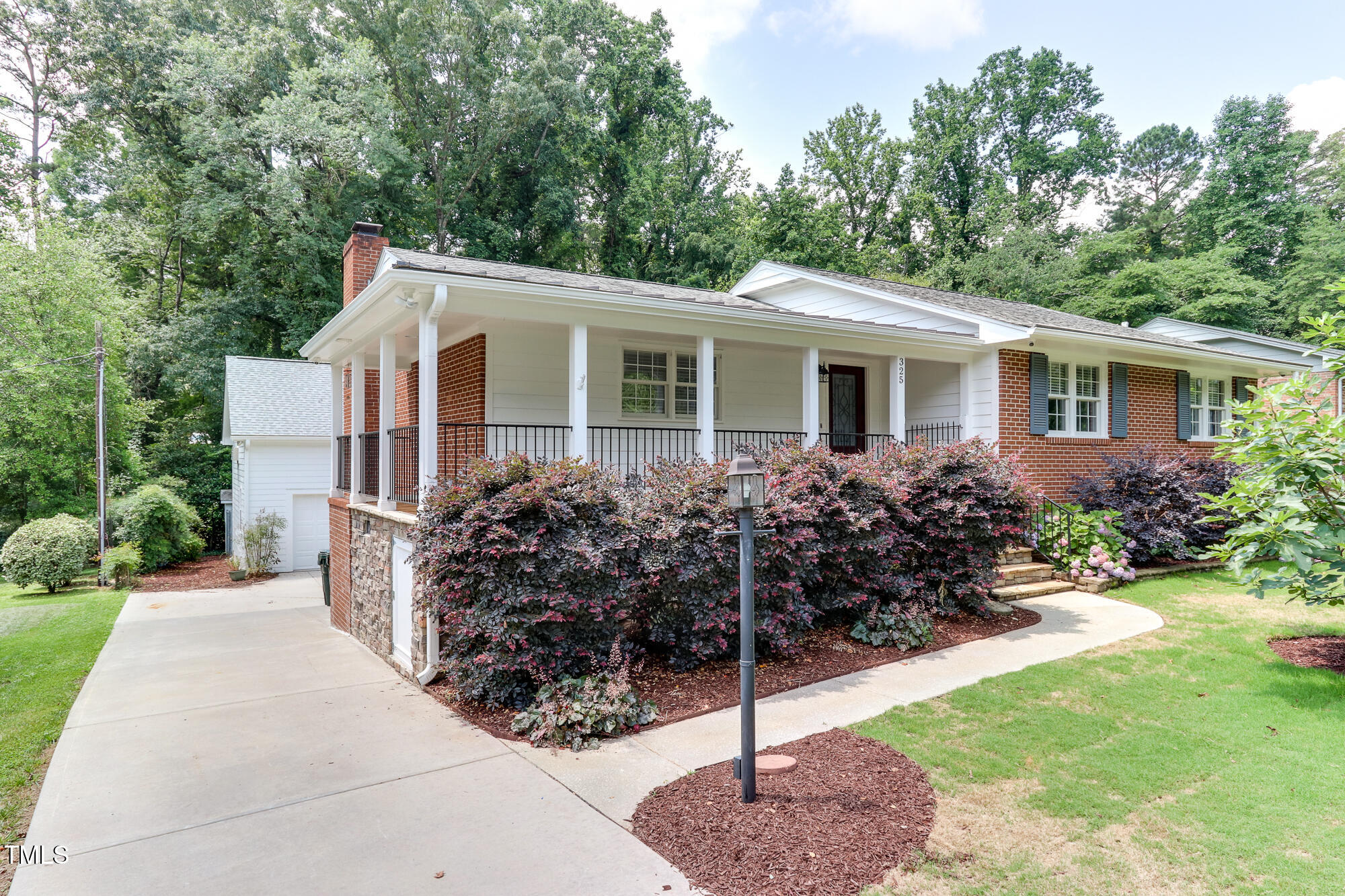325 Northfield Drive