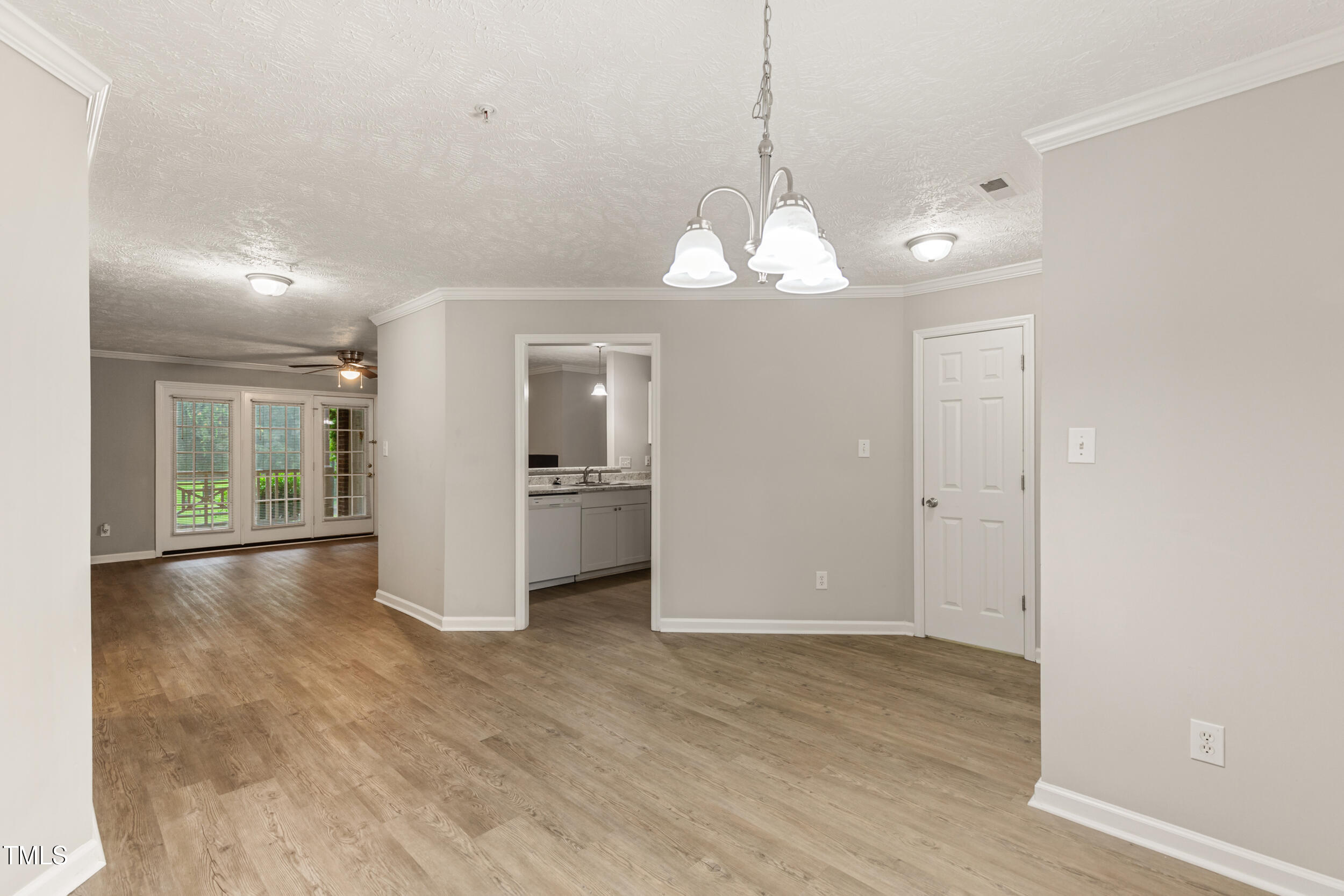 390 Bubble Creek Court 3
