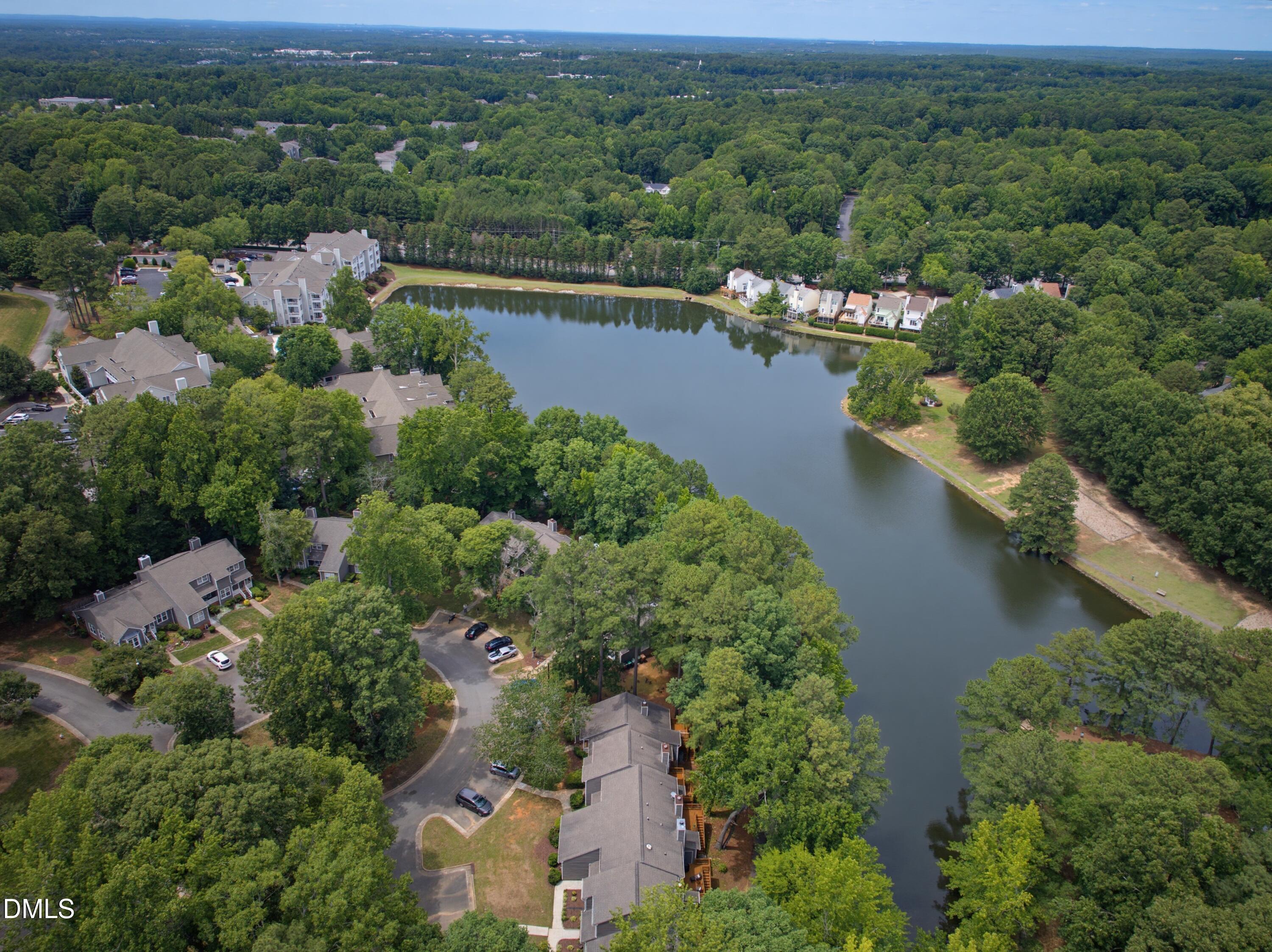126 Lake Hollow Circle