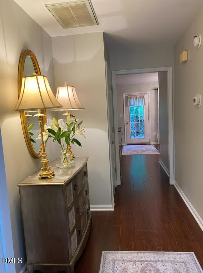 126 Lake Hollow Circle