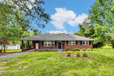 1592 Boone Road Elon NC 27244