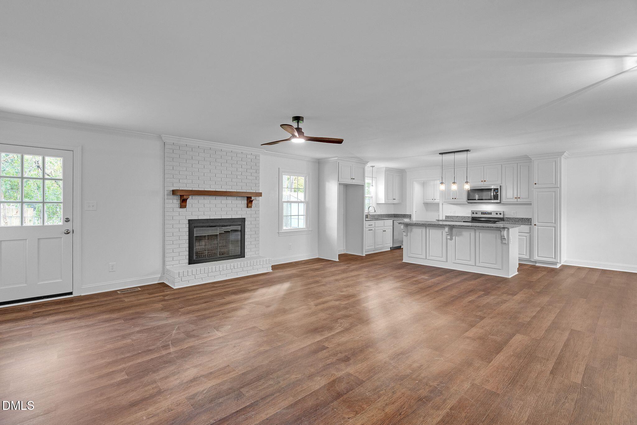1219 Queen Anne Road NW