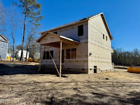 A home in Lillington