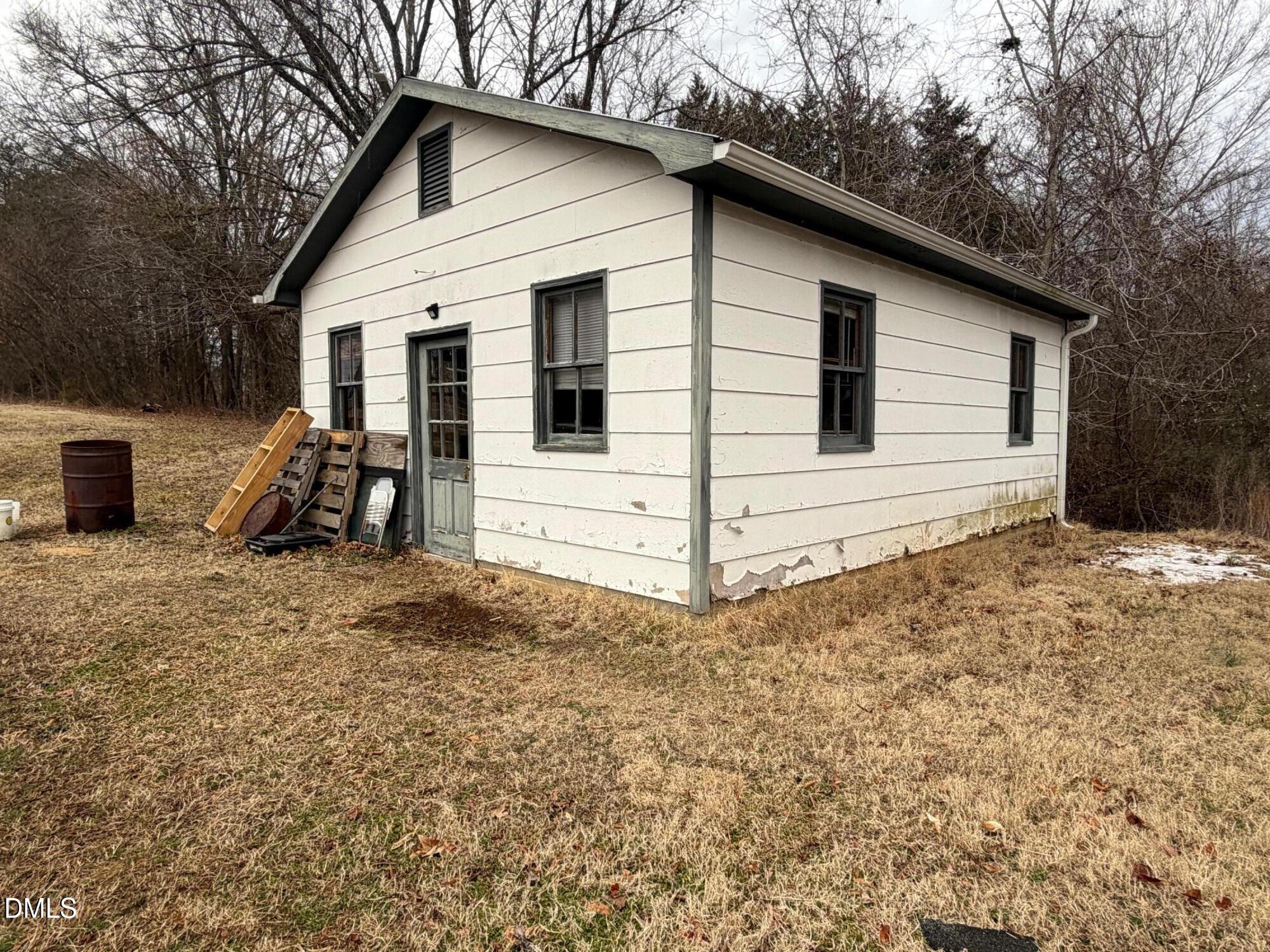 2412 Park Springs Road