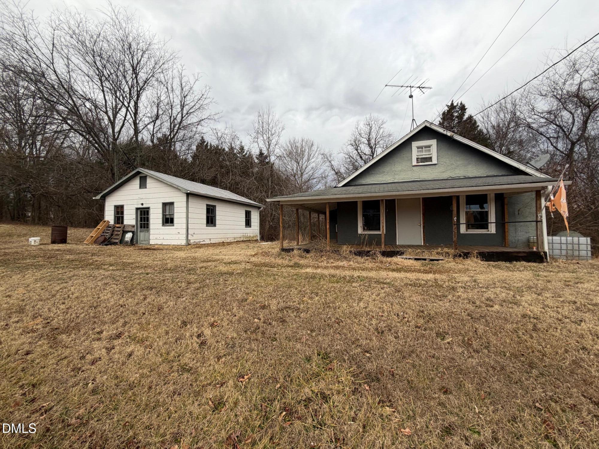 2412 Park Springs Road