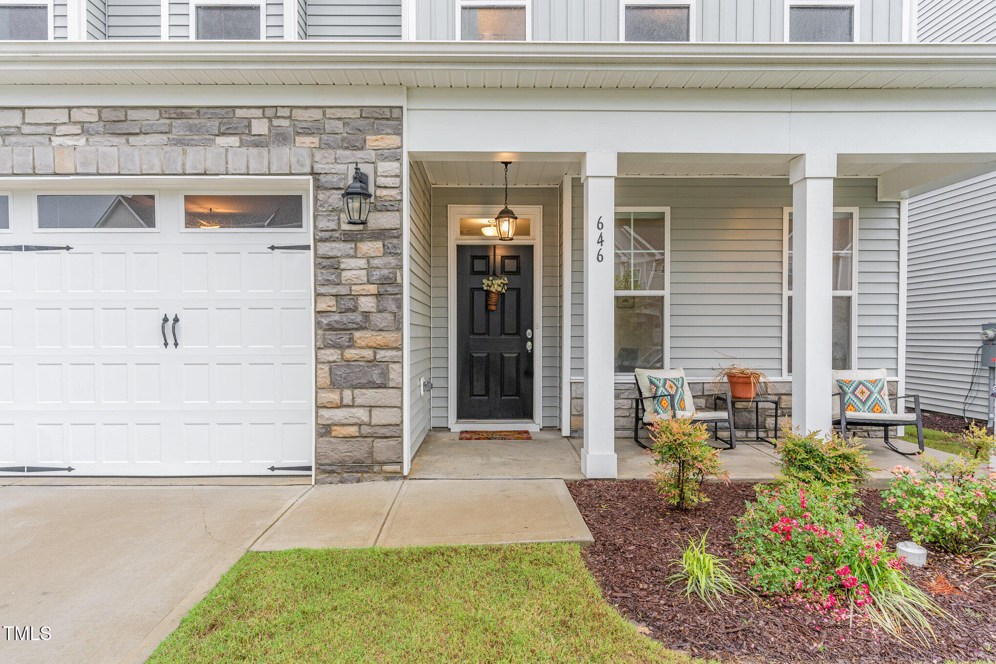 646 Shelford Trail