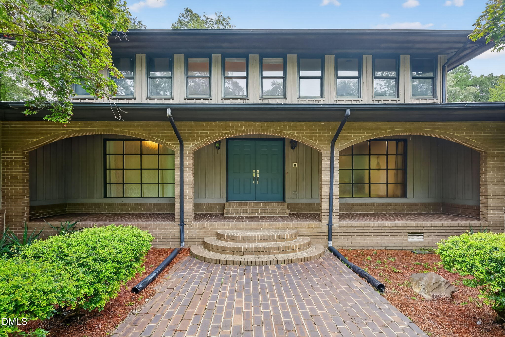2544 Dogwood Lane