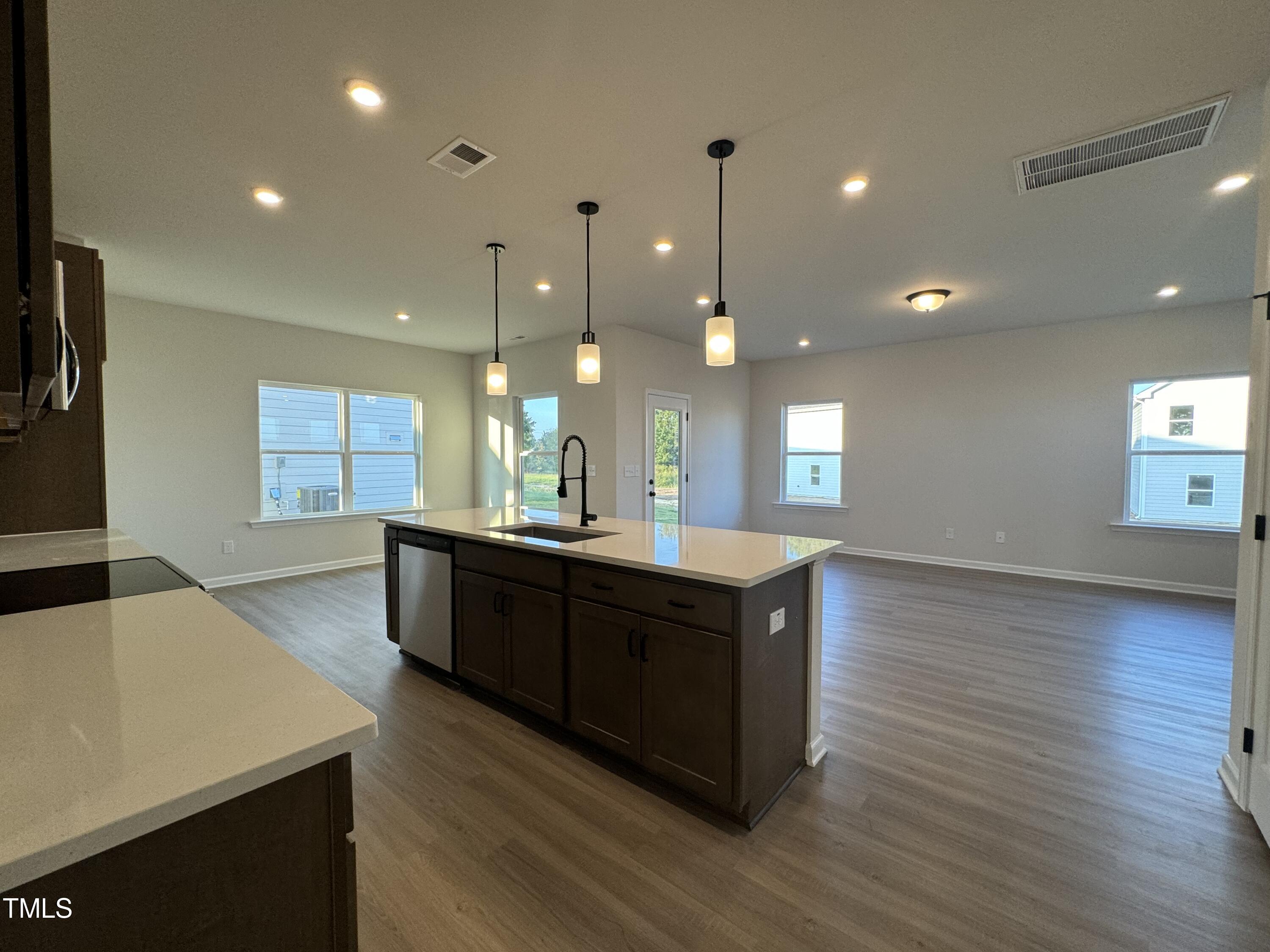 116 Commons Circle 229