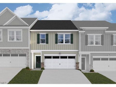 Townhouse in Cary NC 6984 Doddridge Lane.jpg