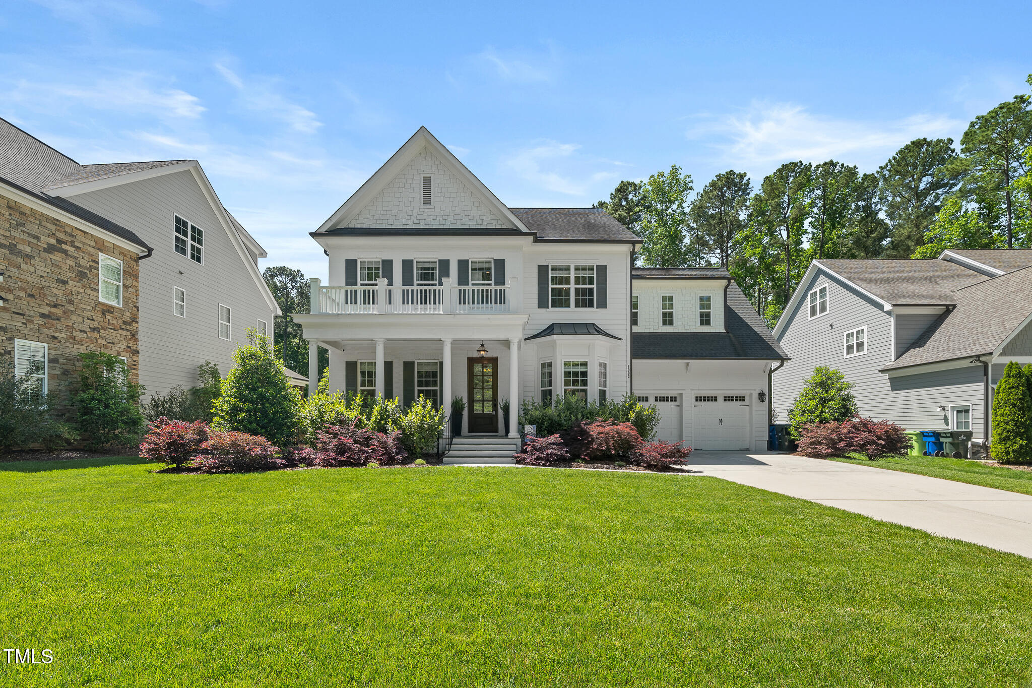 2993 Club Drive