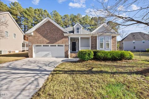 Photo of 8 Larkspur Court, Youngsville, NC 27596 (MLS # 10135360)