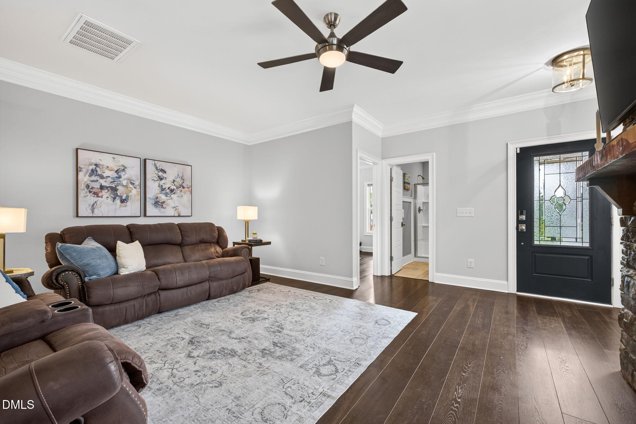 1276 Gloriosa Street