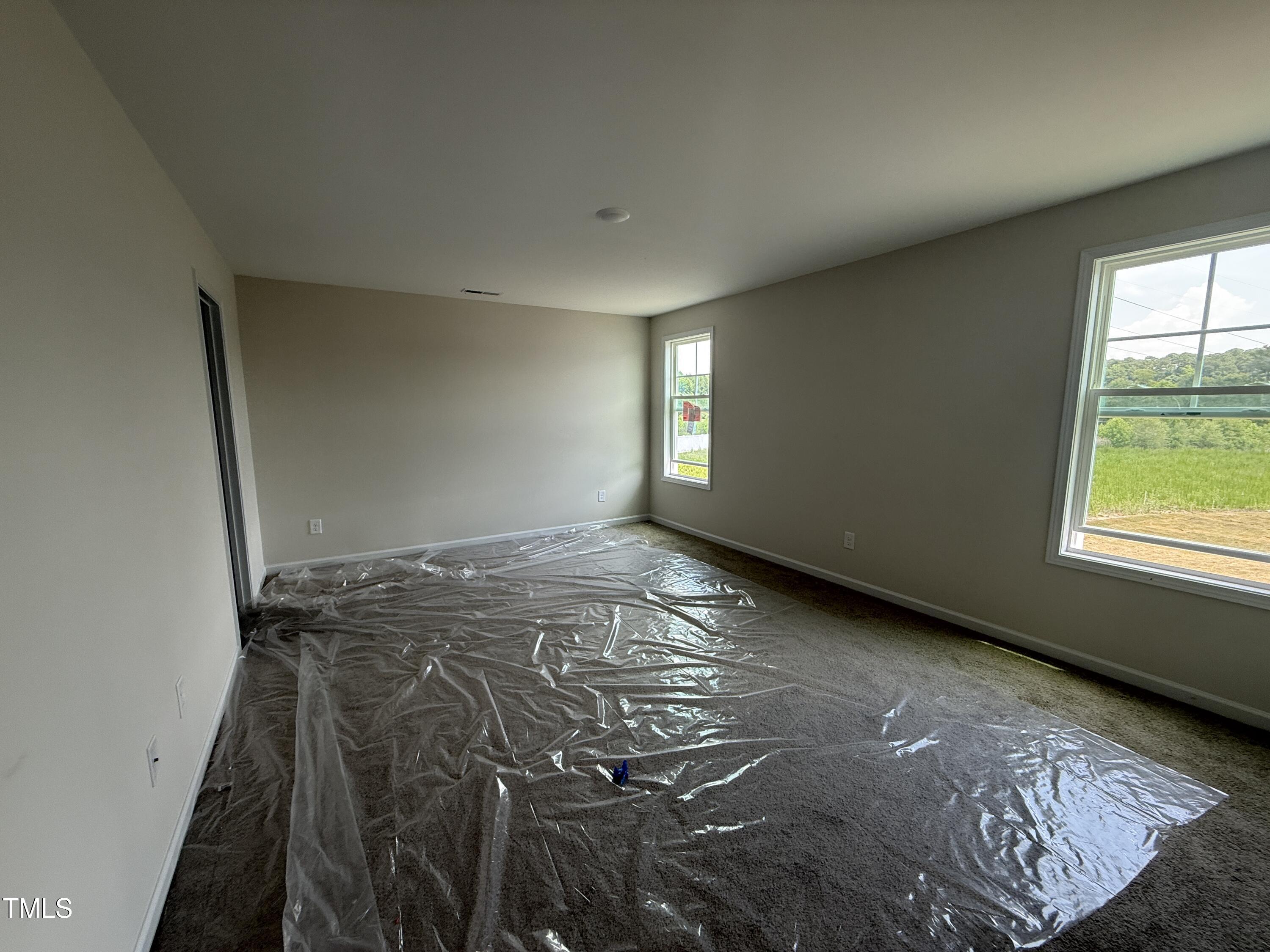 88 W Emily Gardens Drive