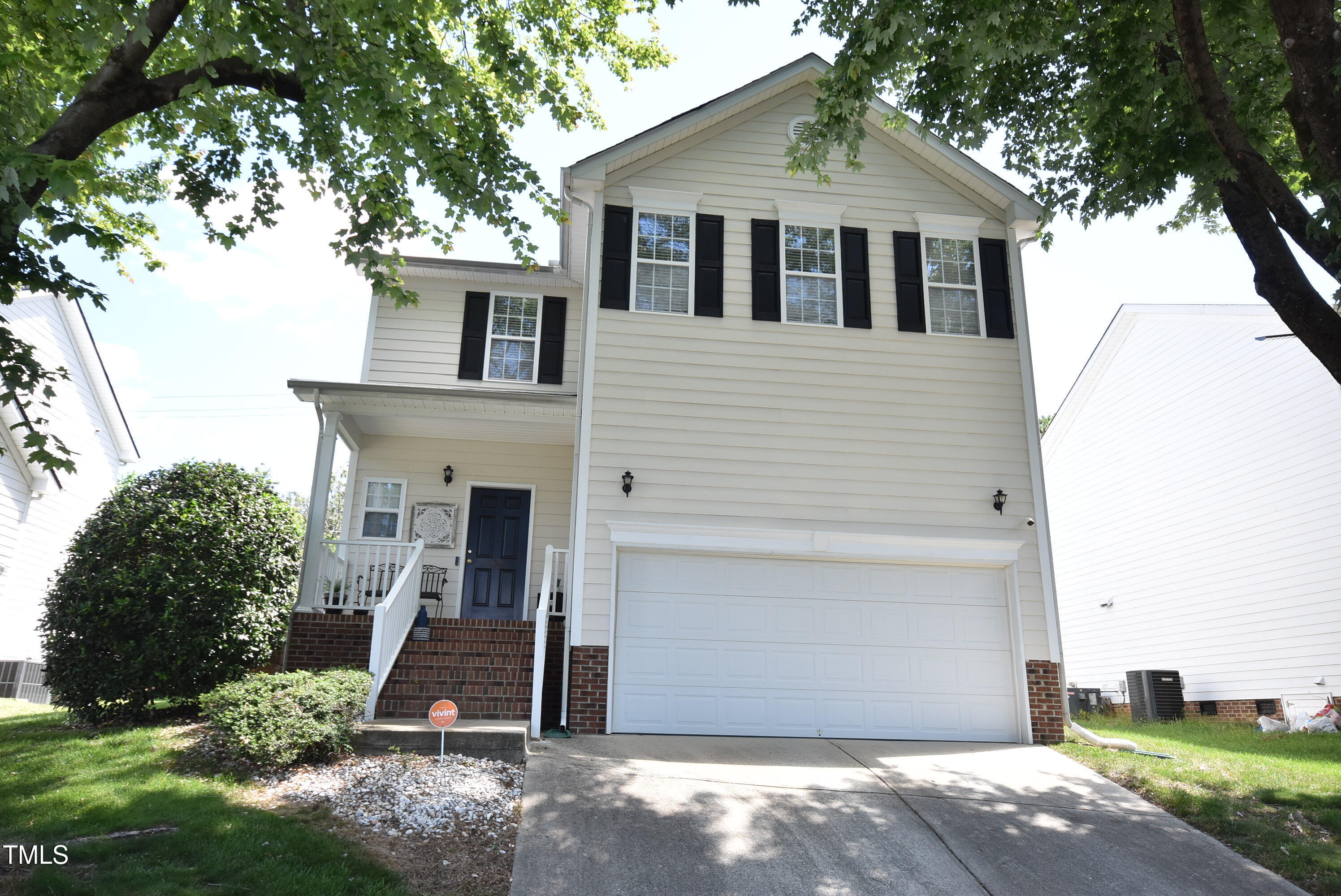 109 Troyer Place