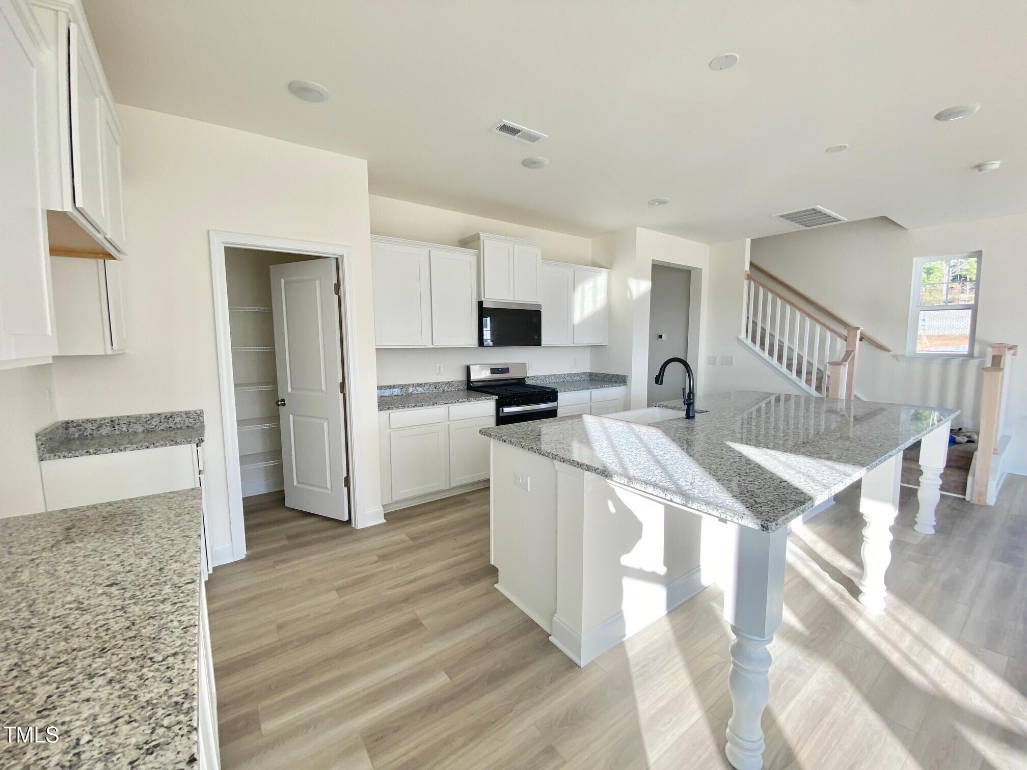 252 Steel Springs Lane Road 51