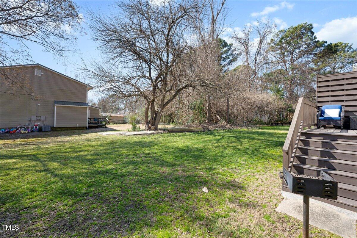 Apex, North Carolina 27502, United States, 4 Bedrooms Bedrooms, ,3 BathroomsBathrooms,Residential,Pending,131908