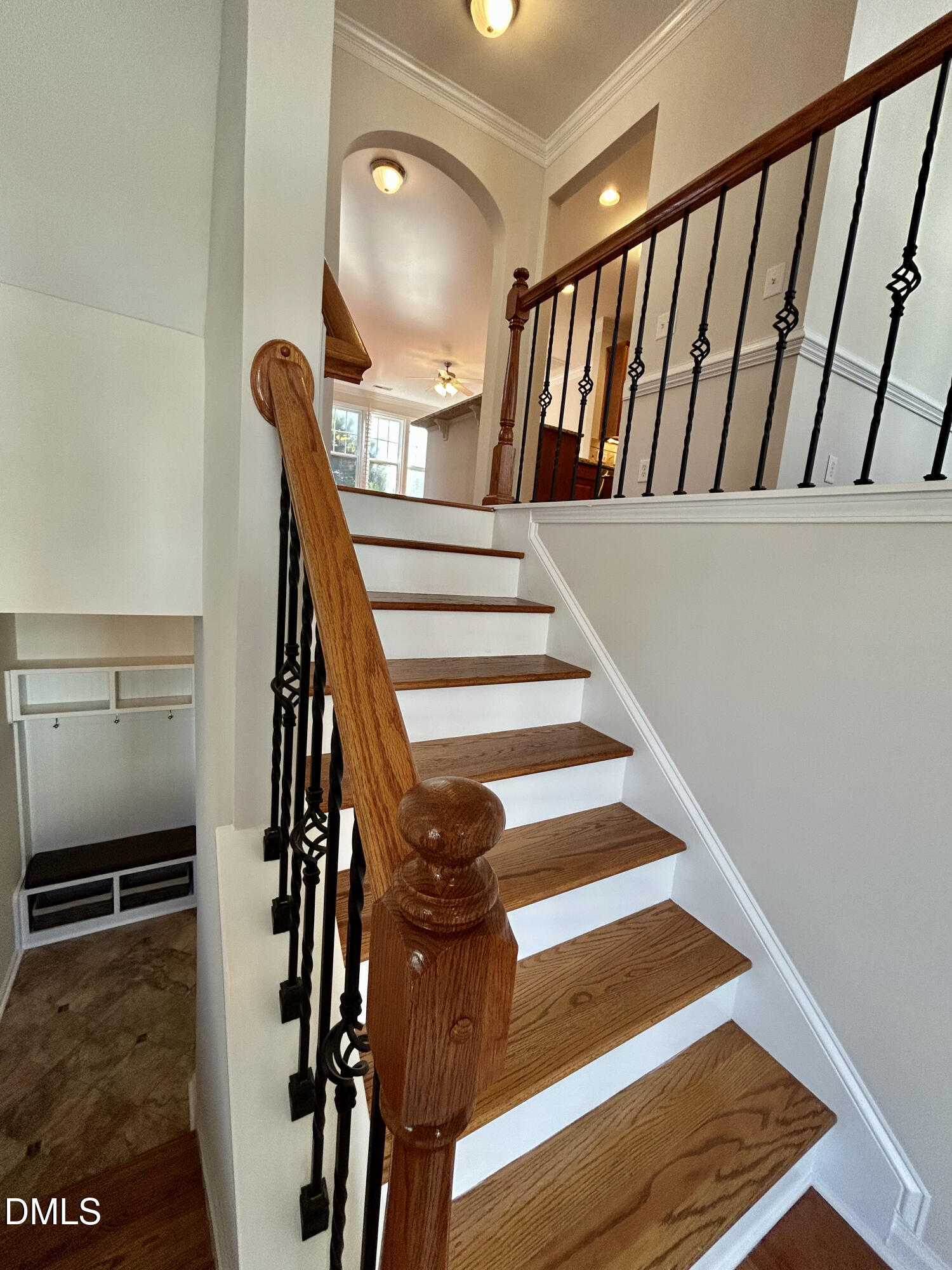 5826 Cameo Glass Way