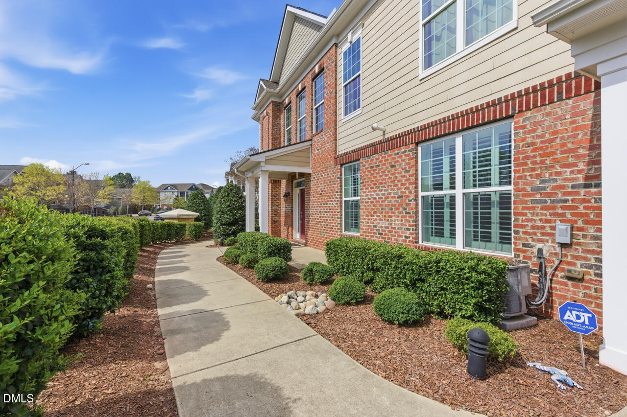 10210 Sablewood Drive 114